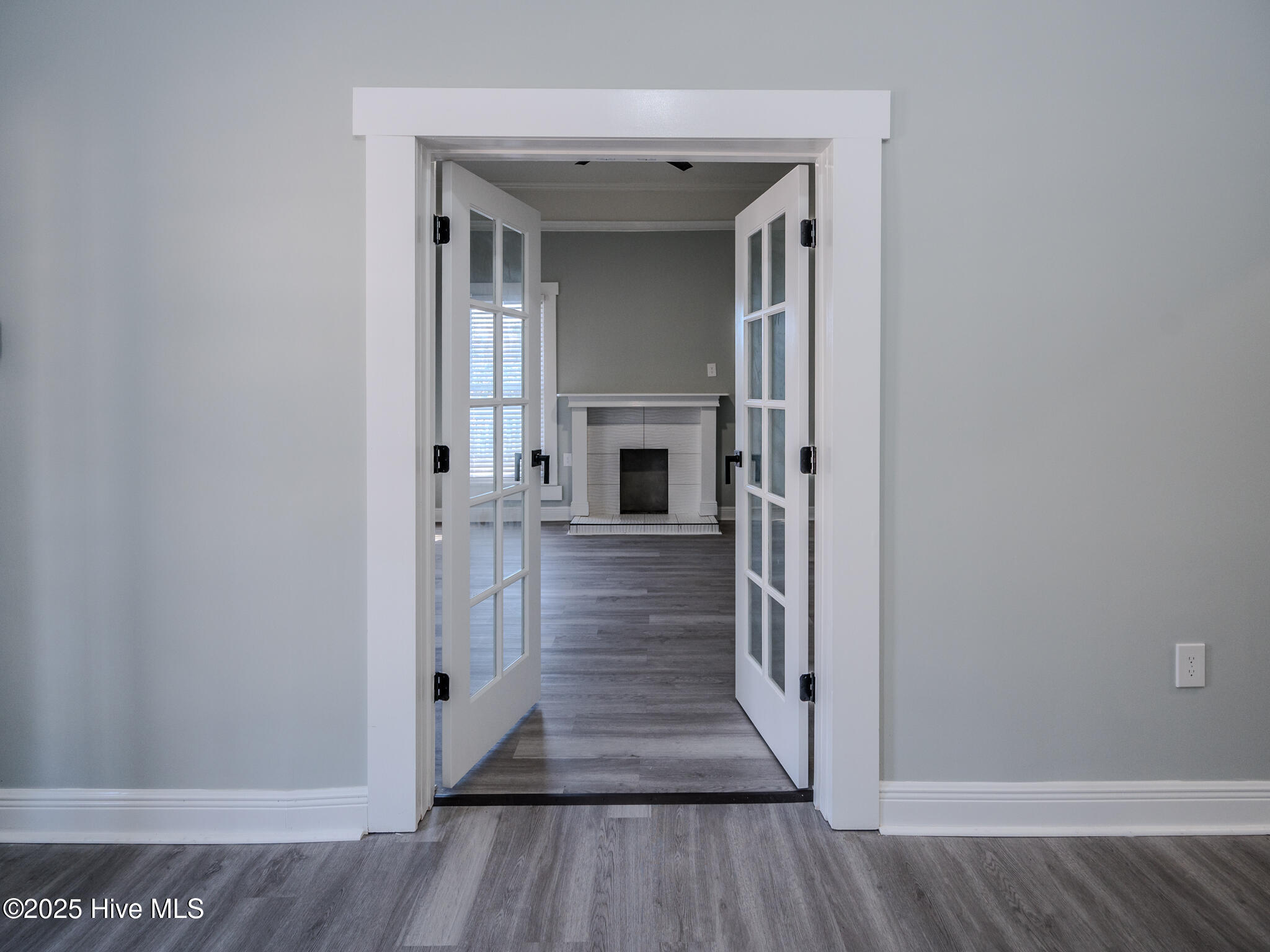 22180 Bundy Street Property Photo 15