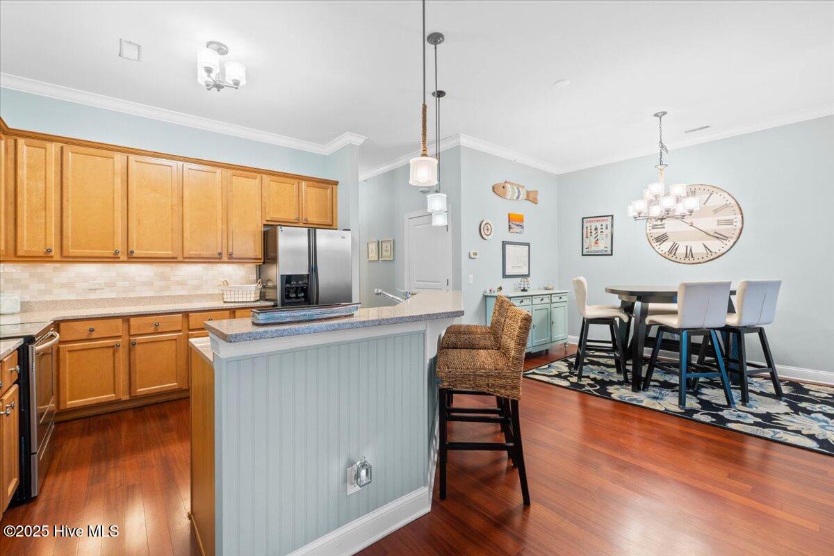 2252 Dolphin Shores Drive 14 Property Photo 14