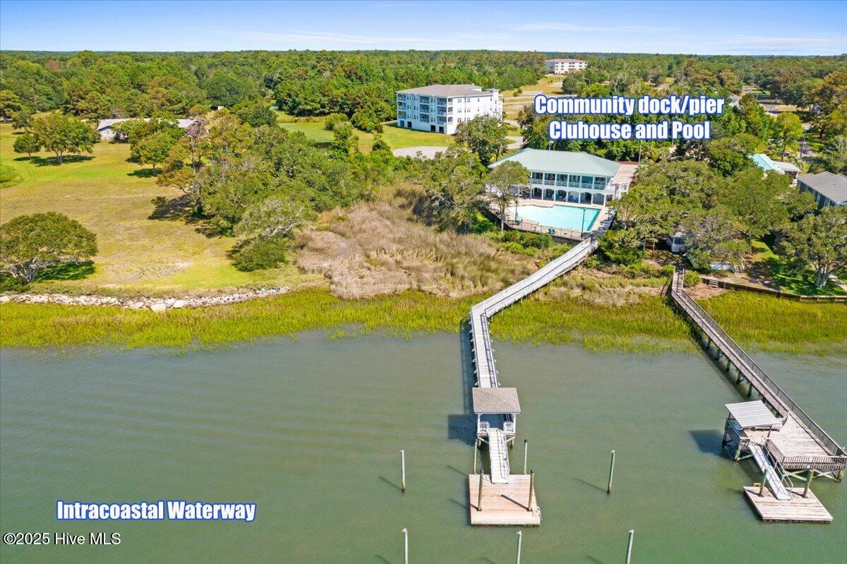 2252 Dolphin Shores Drive 14 Property Photo 27