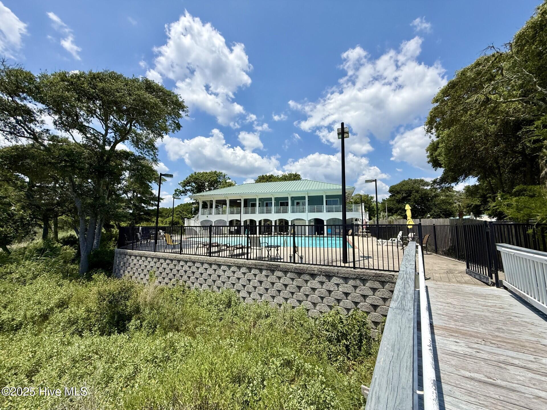 2252 Dolphin Shores Drive 14 Property Photo 29