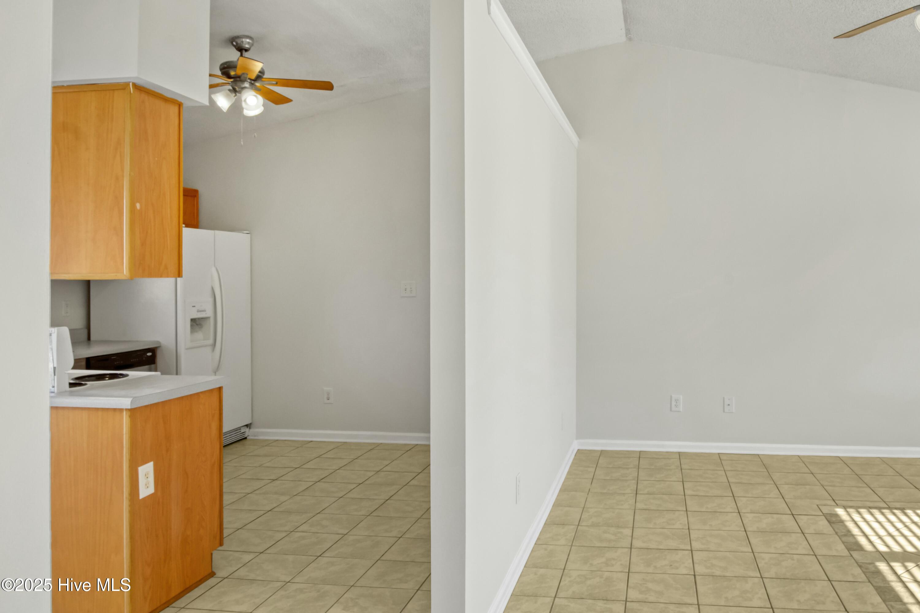 202 Snowden Court Property Photo 6