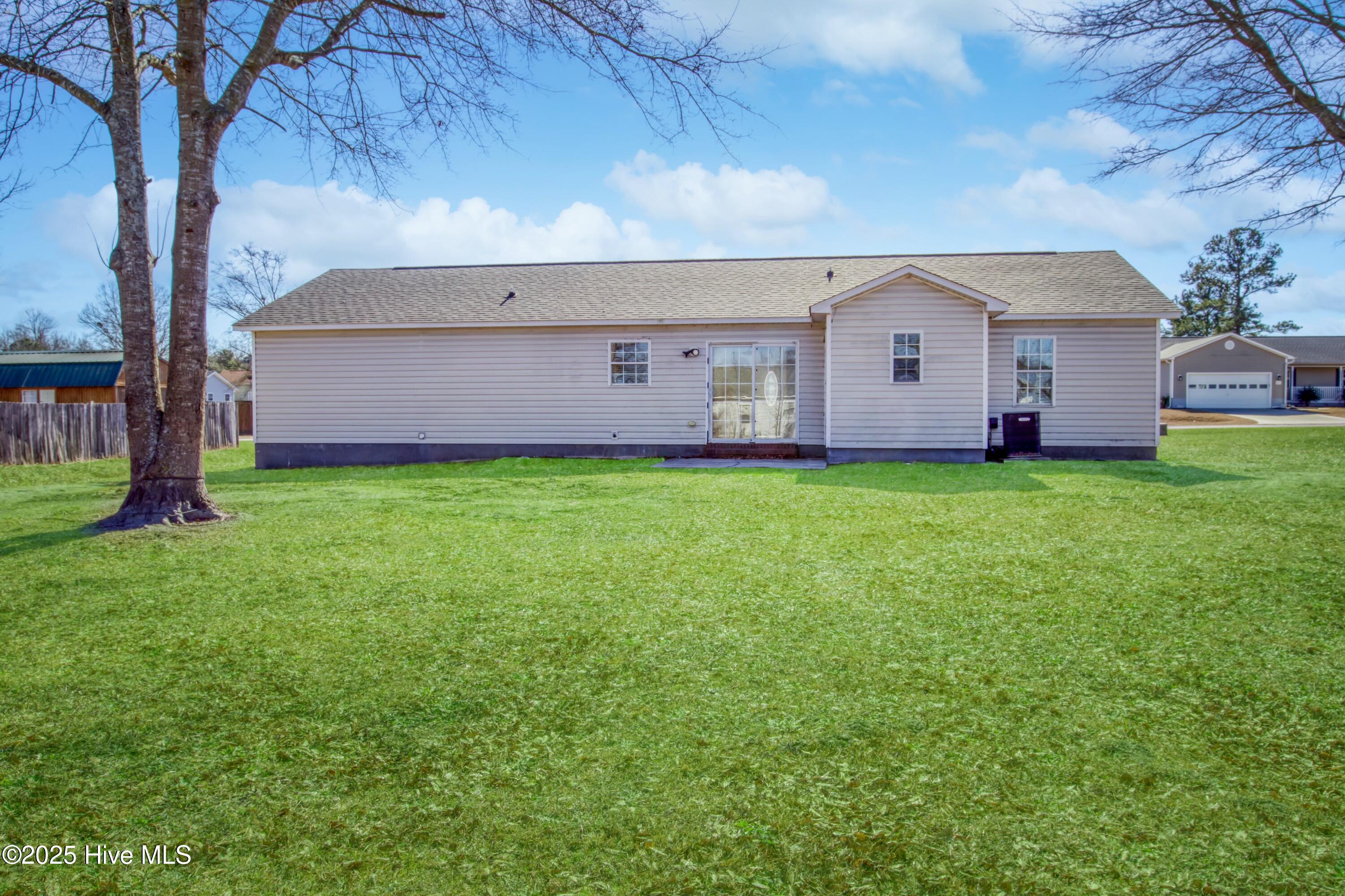 202 Snowden Court Property Photo 22