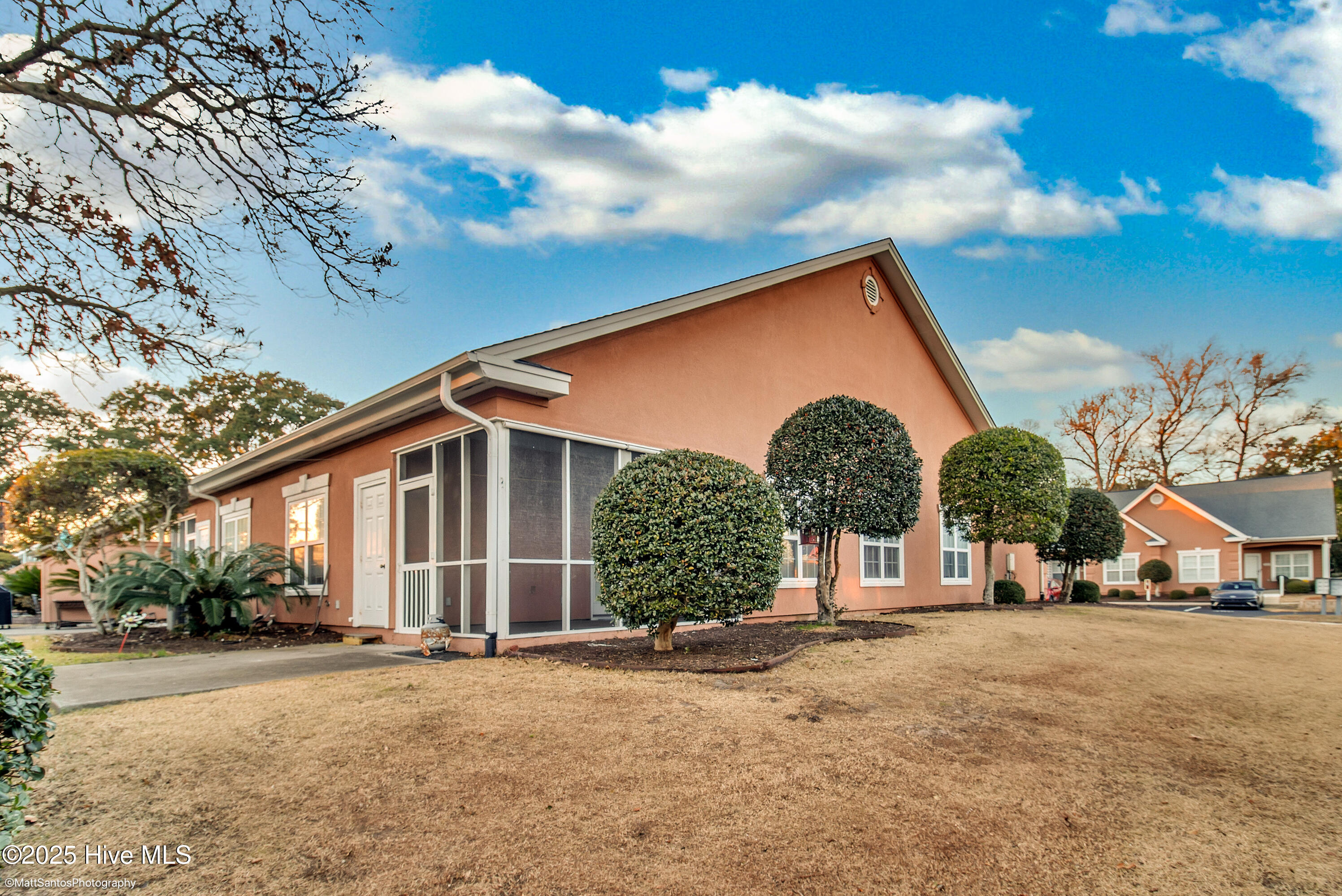 4660 Lightkeepers Way Unit 37a Property Photo 3