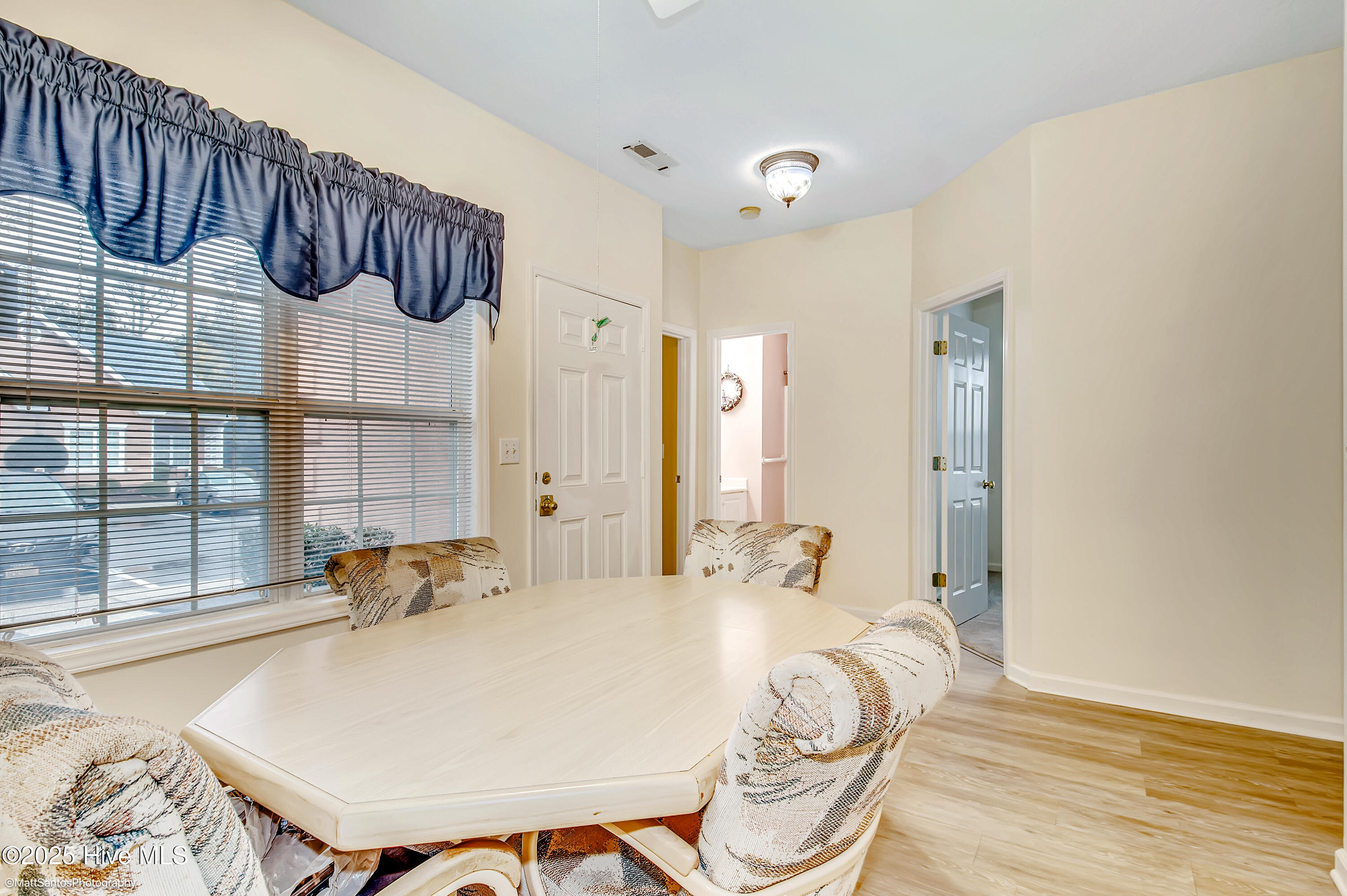 4660 Lightkeepers Way Unit 37a Property Photo 6