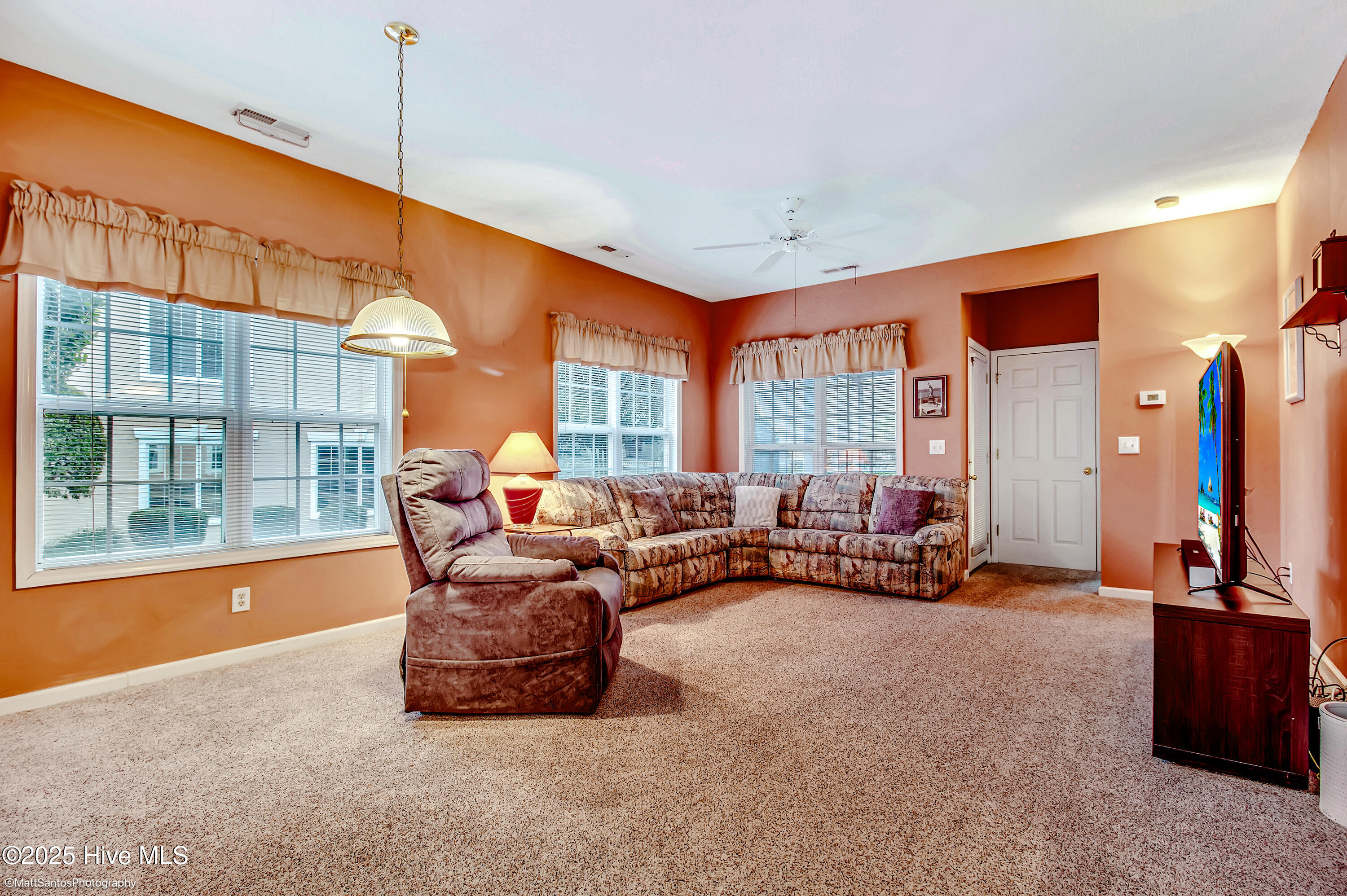 4660 Lightkeepers Way Unit 37a Property Photo 9