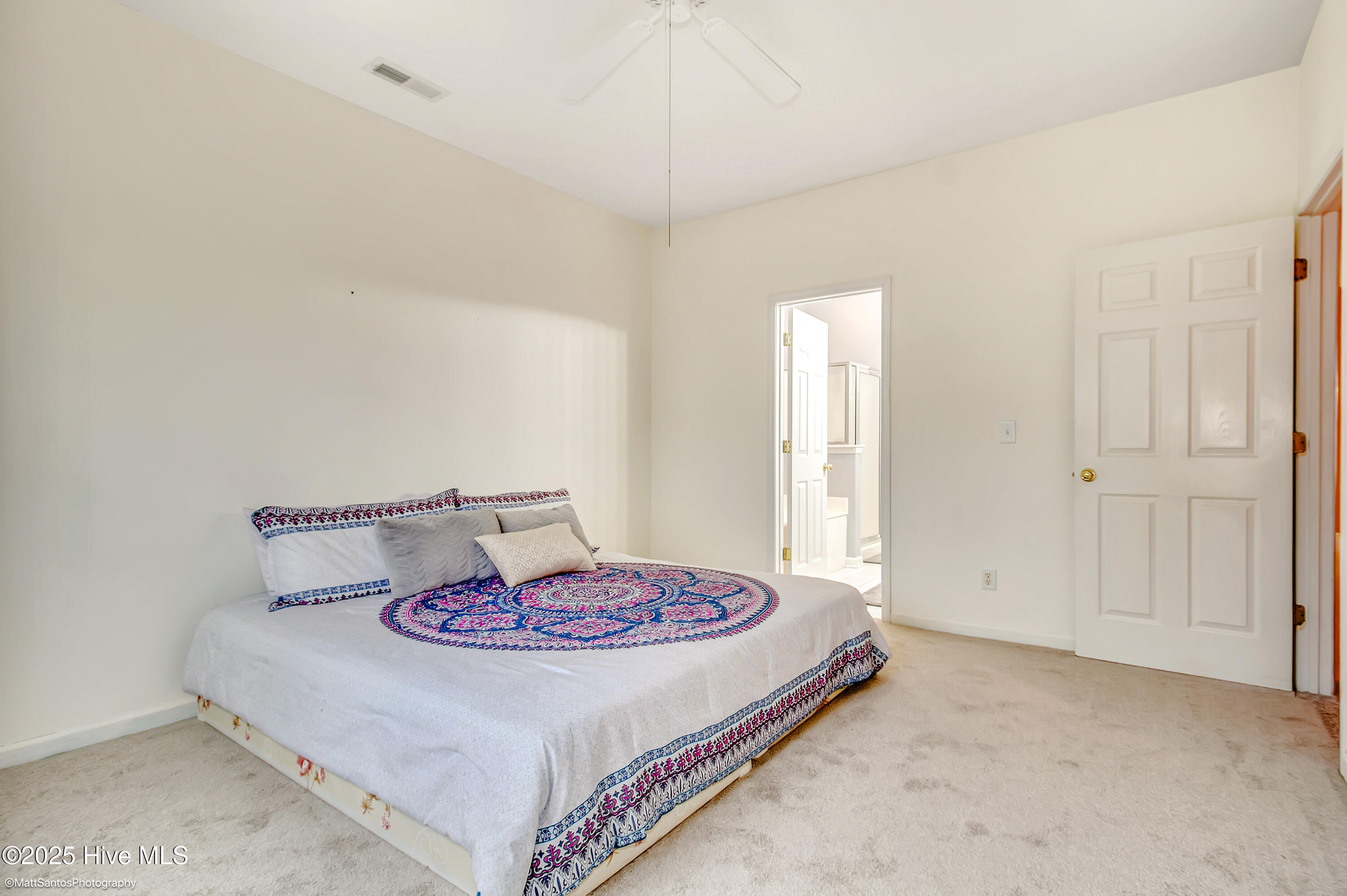 4660 Lightkeepers Way Unit 37a Property Photo 19