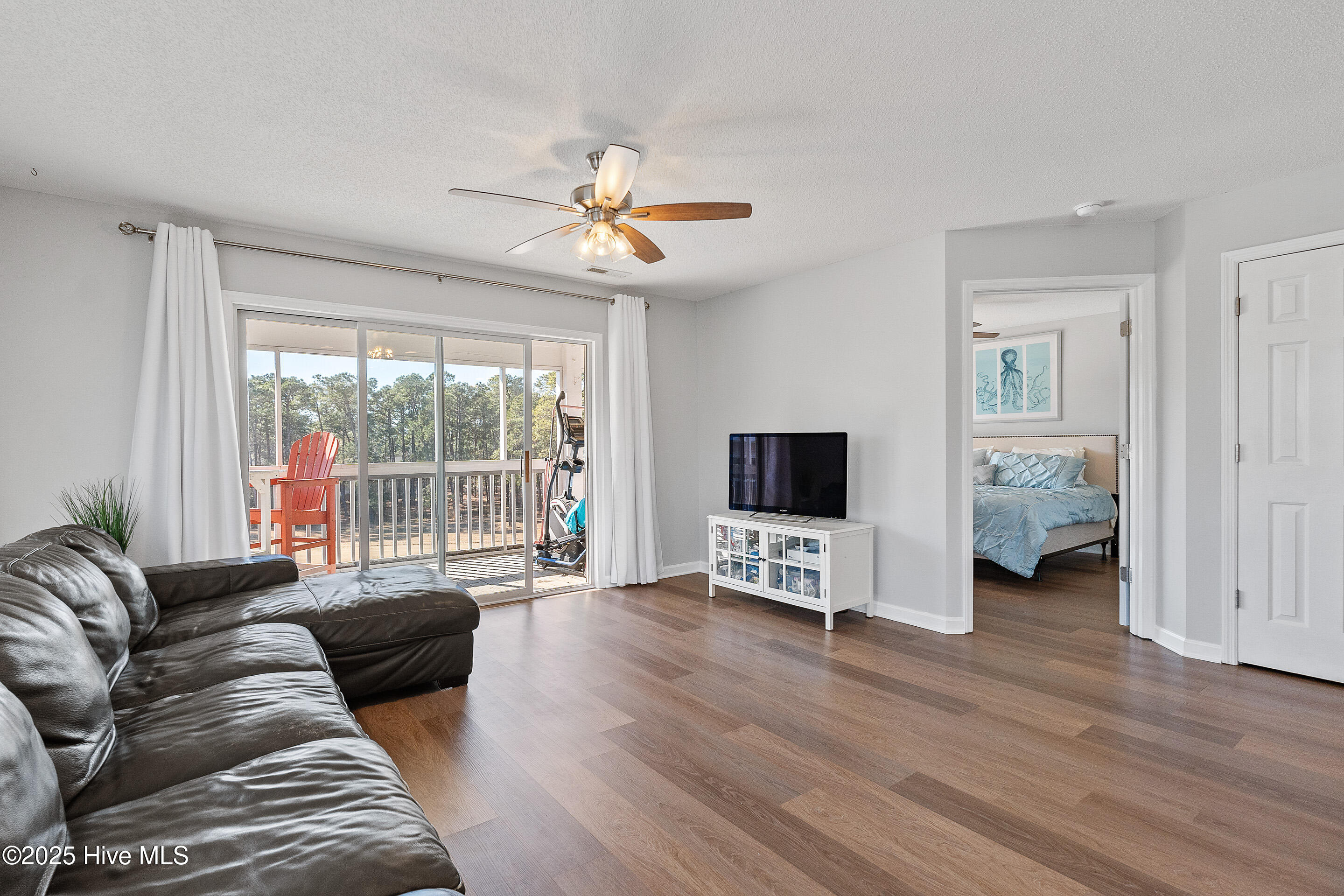 3350 Club Villas Drive 205 Property Photo 10