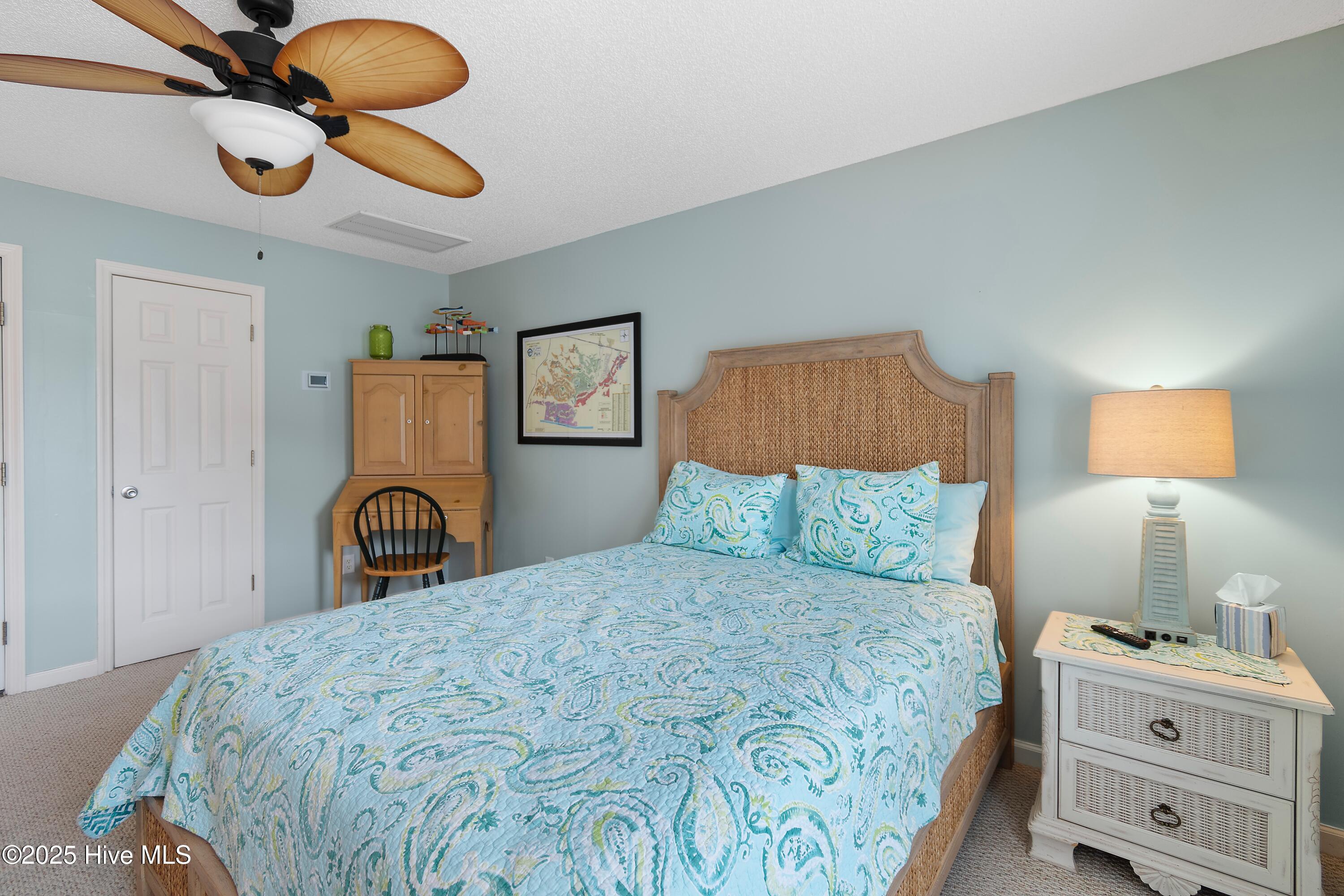 3350 Club Villas Drive # 805 Property Photo 27