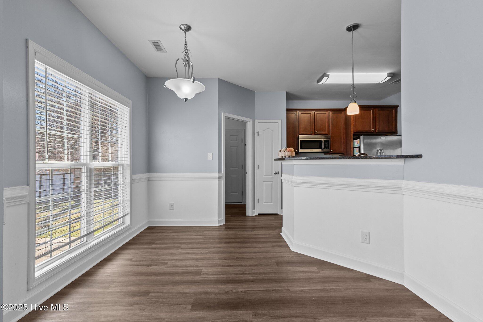 135 Rocktree Court Property Photo 17