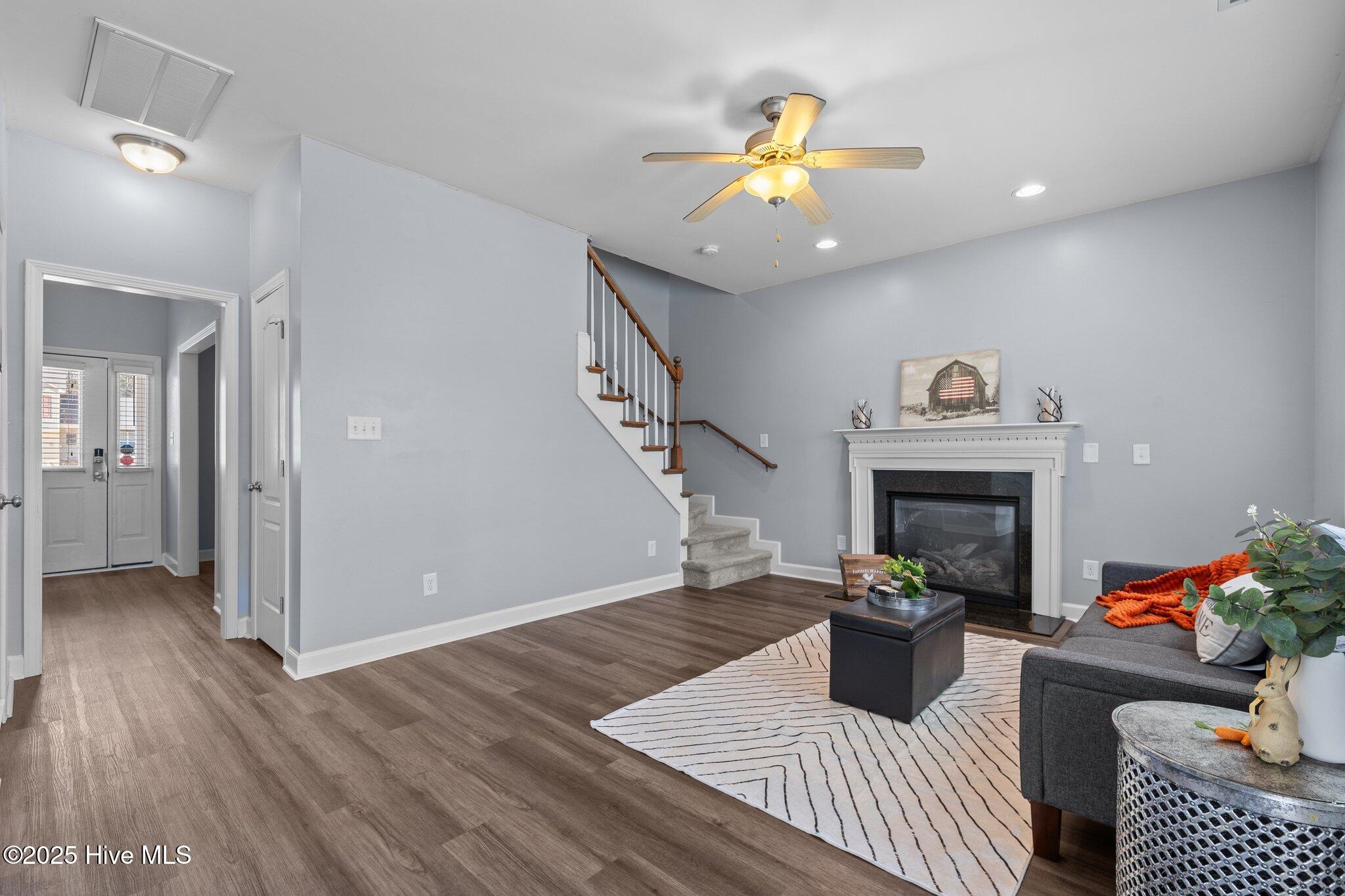 135 Rocktree Court Property Photo 19