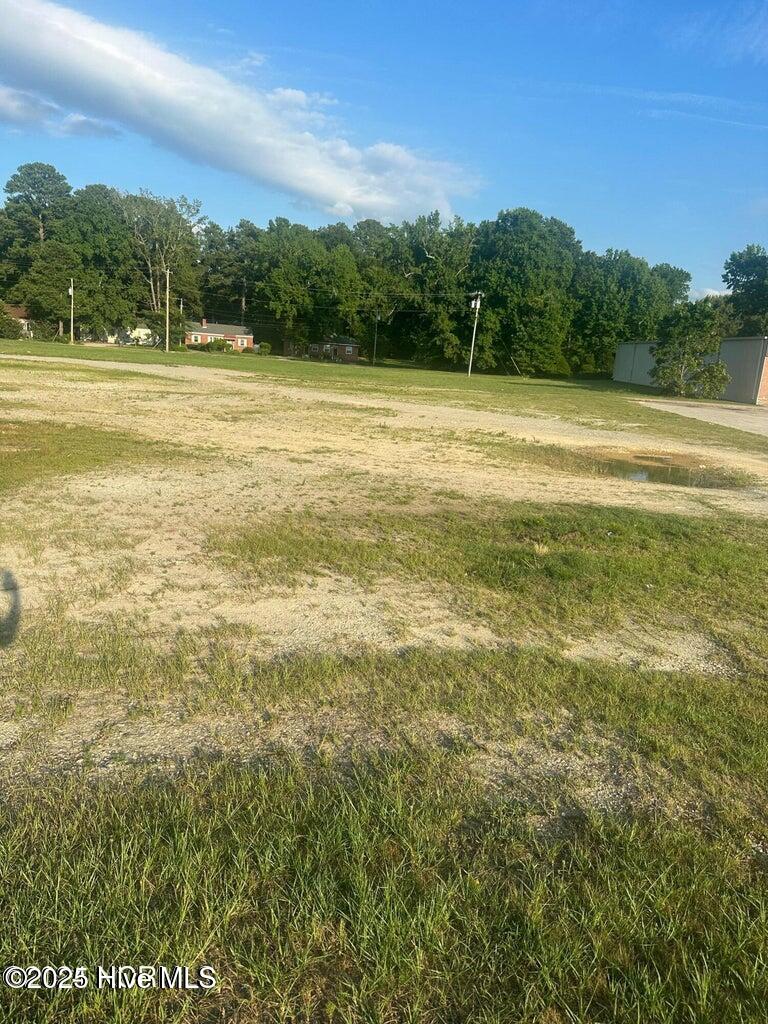 409 N George Street Property Photo 2