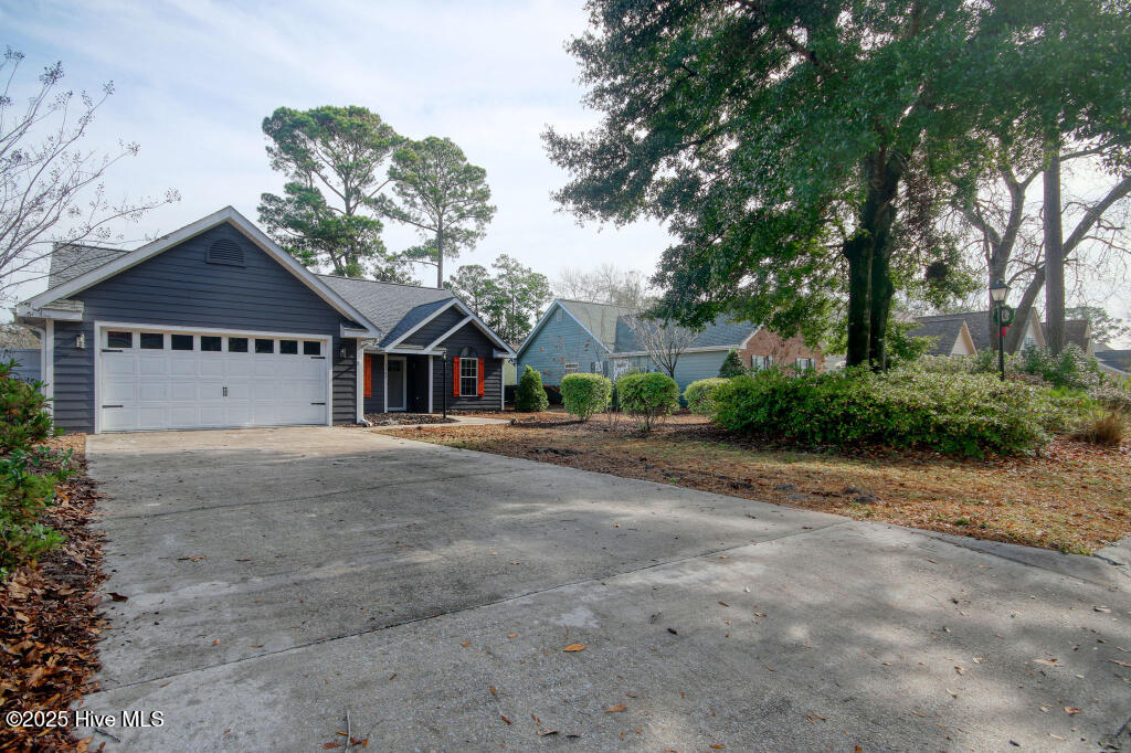1785 Forest Oak Boulevard Property Photo 2