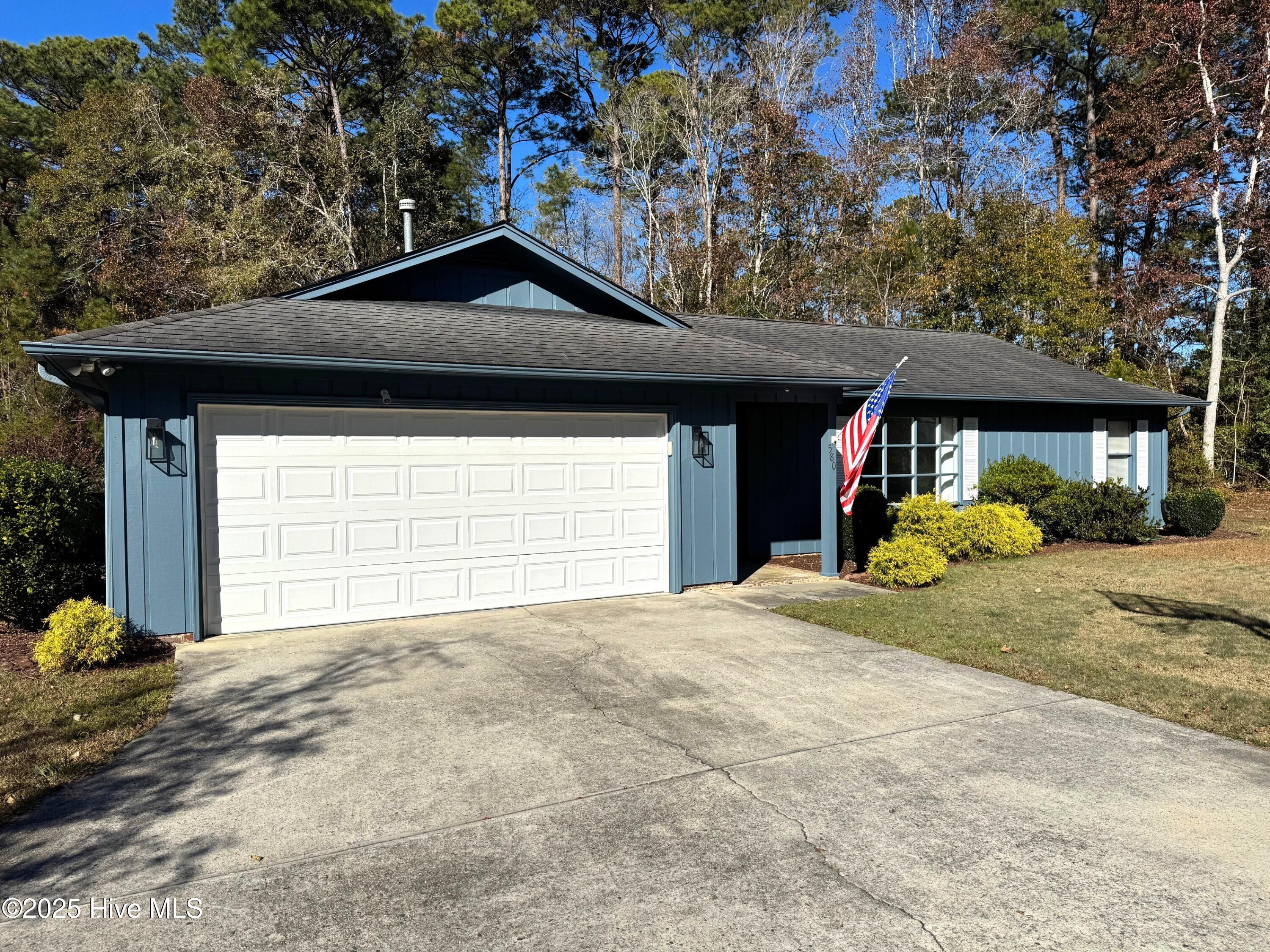 580 Boundaryline Drive Property Photo