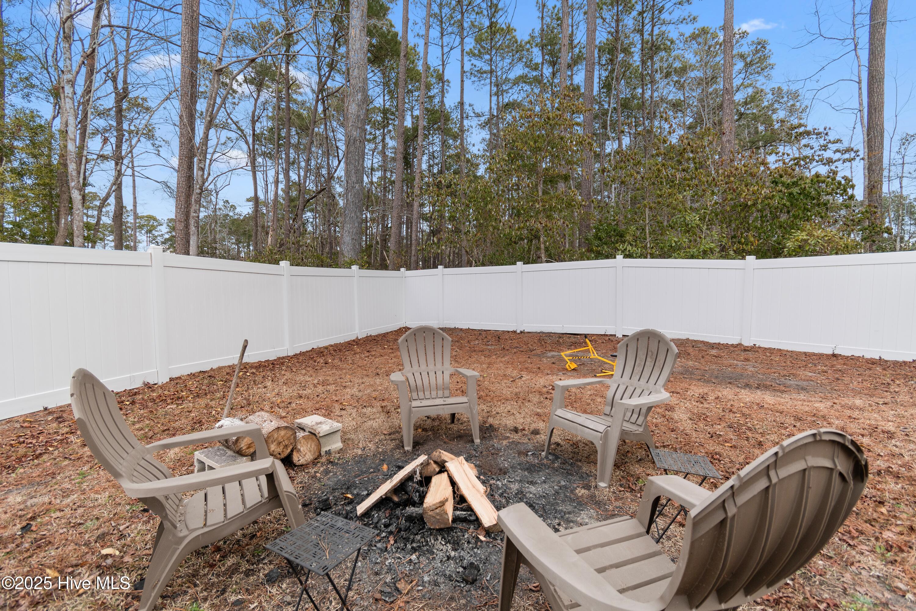 62 Northeast Drive Property Photo 36