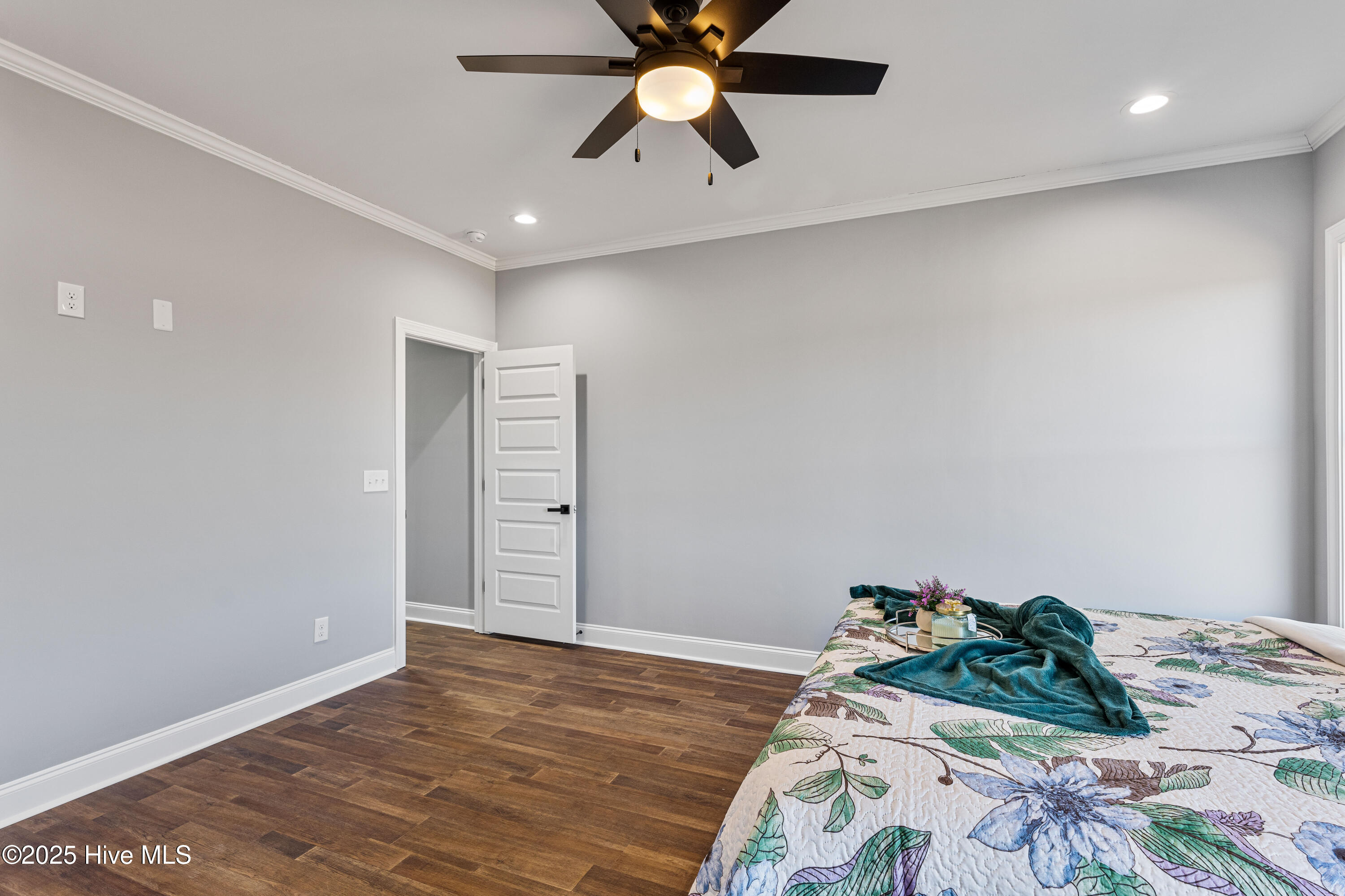 137 Glenwood Place Property Photo 35
