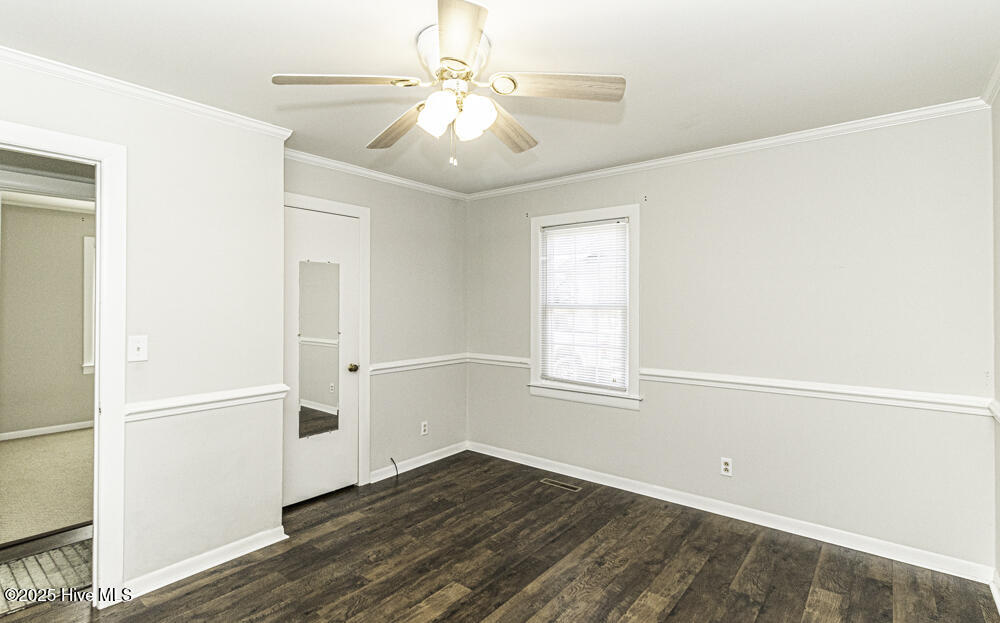 203 Irwin Street Property Photo 9