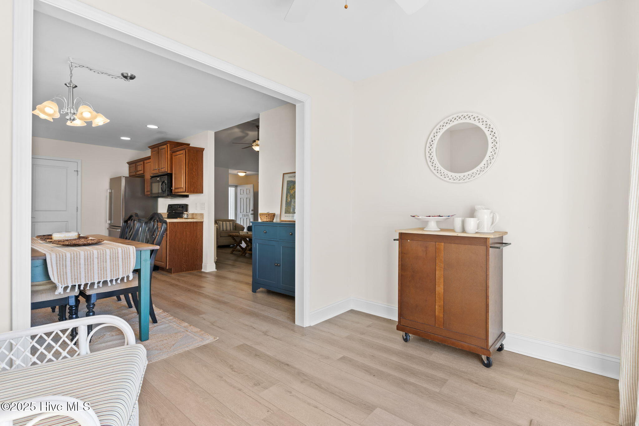 1274 Neptuno Court Property Photo 19