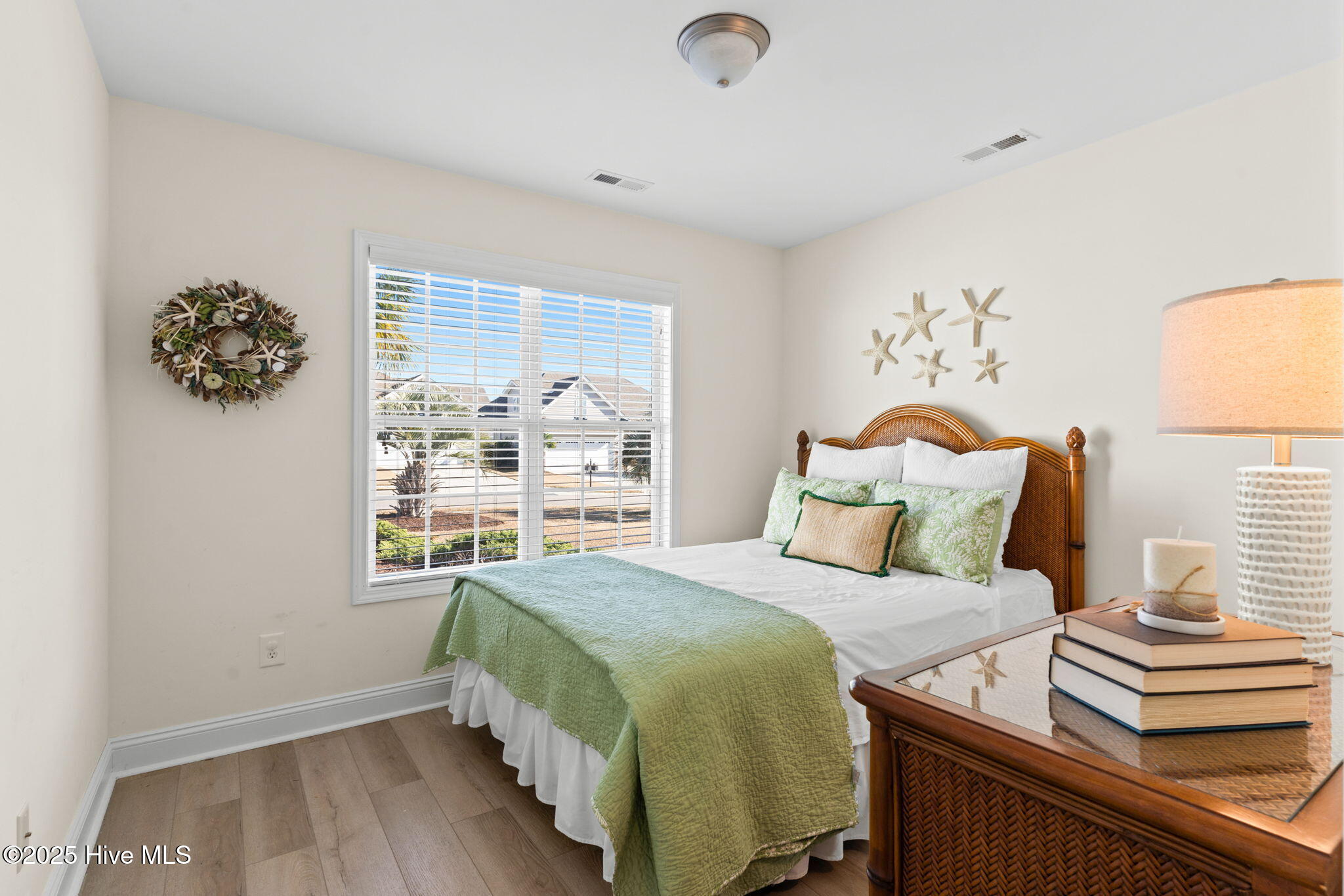 1274 Neptuno Court Property Photo 20