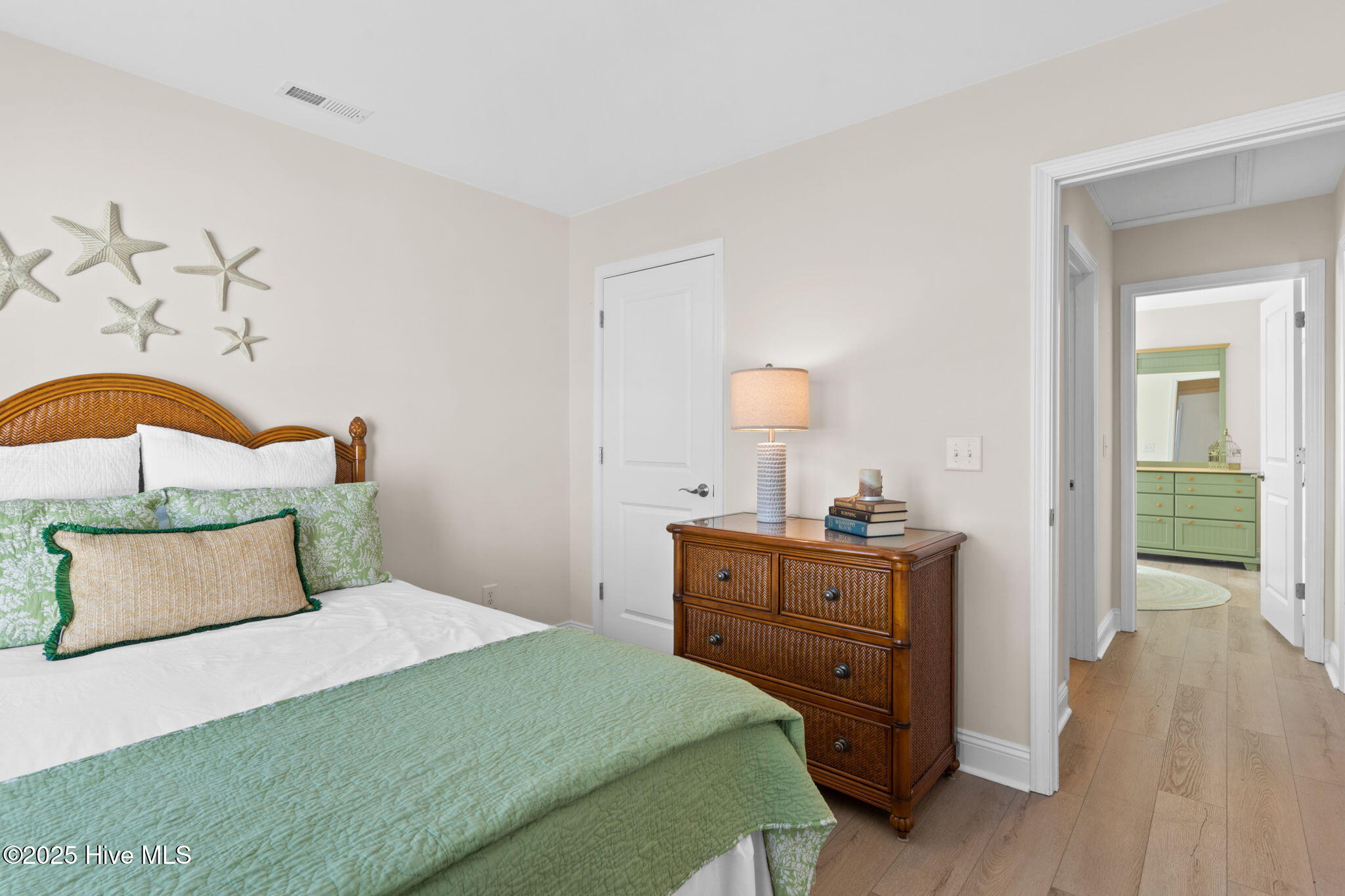 1274 Neptuno Court Property Photo 22