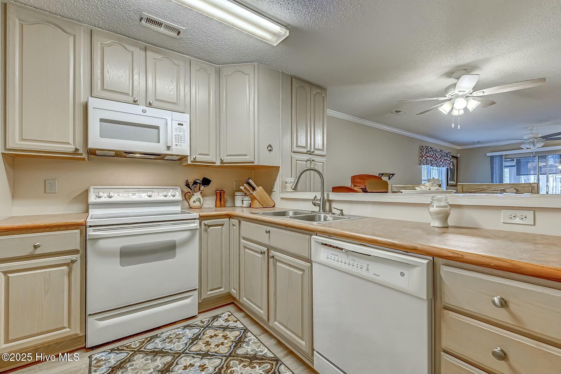 880 Fairway Drive 302bb Property Photo 6