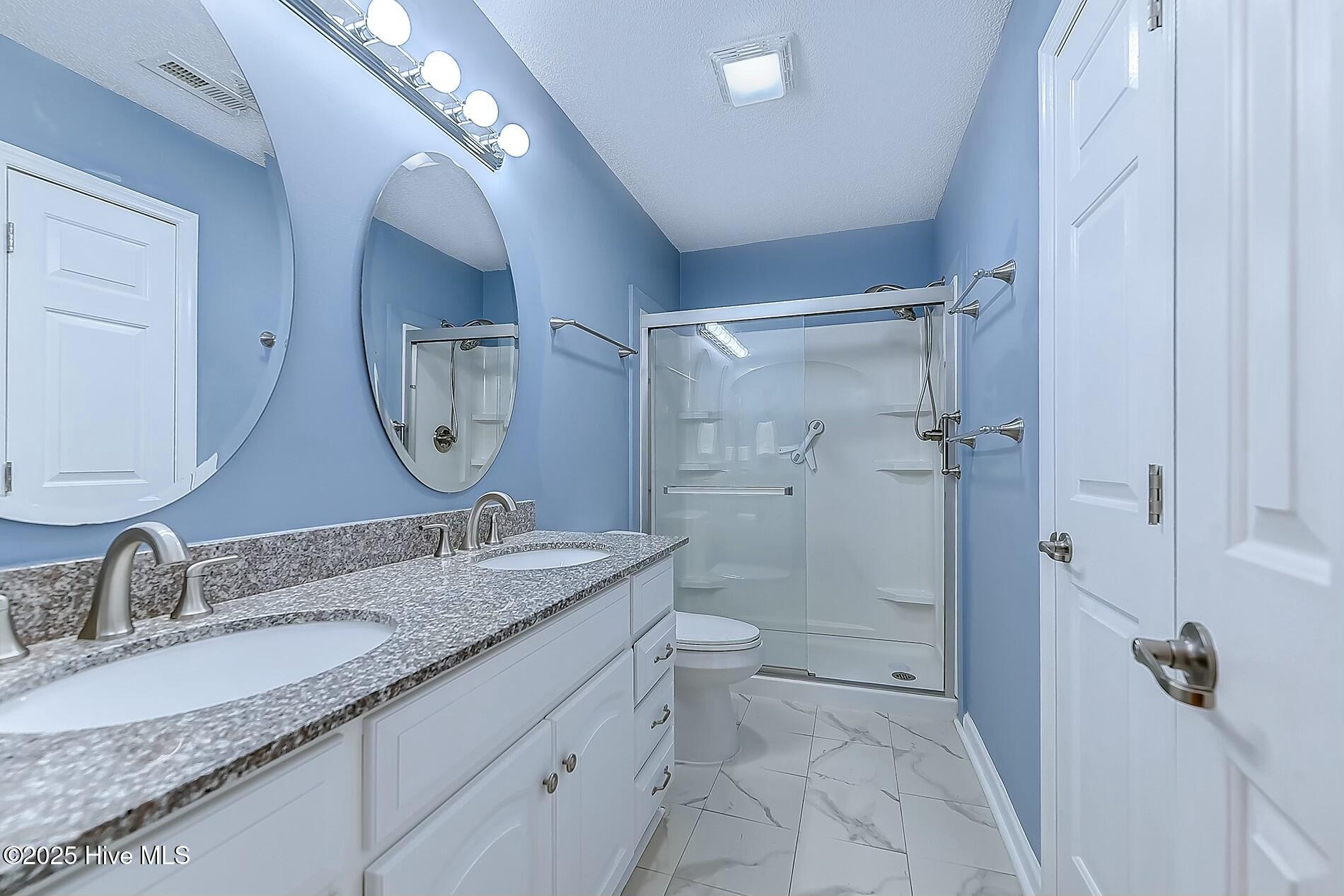 880 Fairway Drive 302bb Property Photo 14