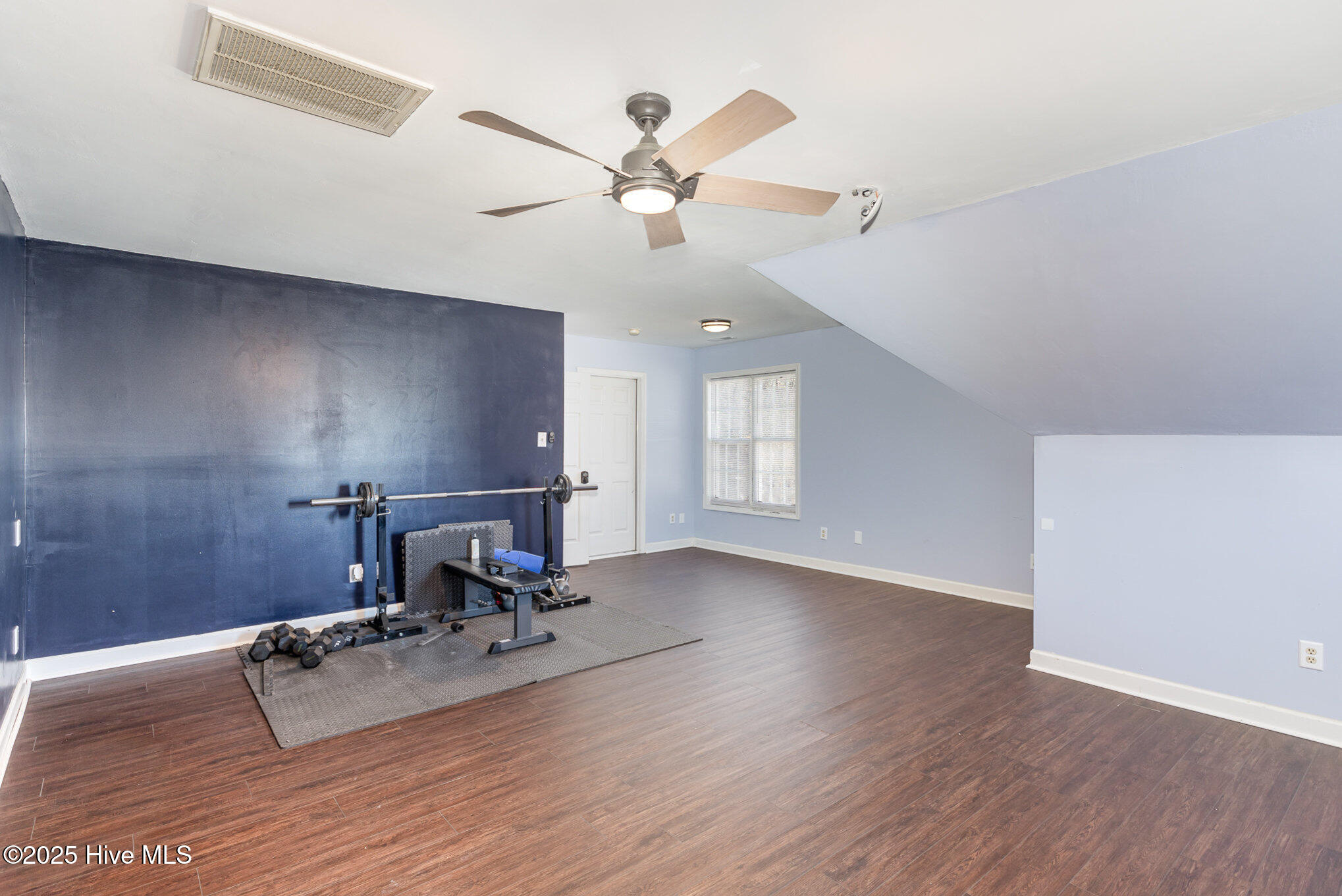 2924 Neals Creek Drive Property Photo 21