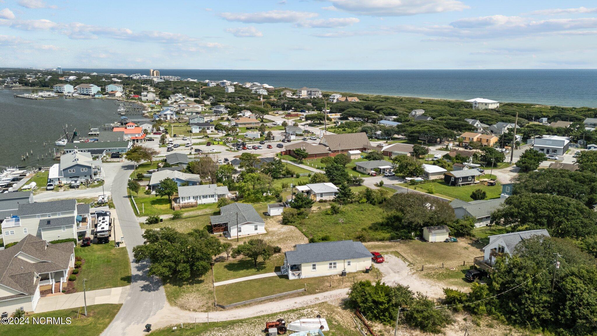 189 Shore Drive Property Photo 13