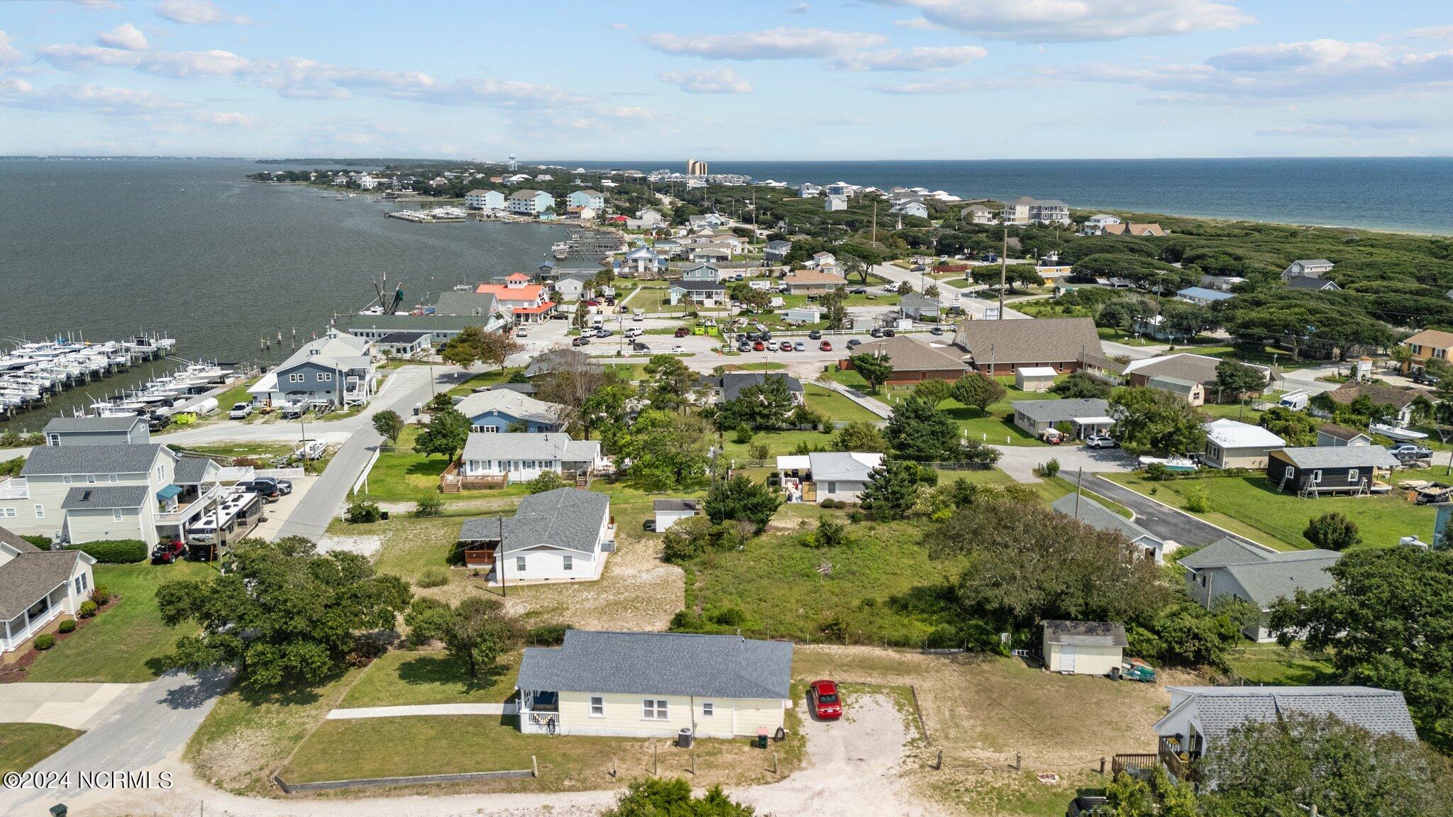189 Shore Drive Property Photo 14
