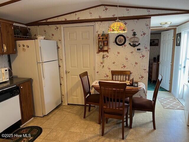 3016 King Street Property Photo 8