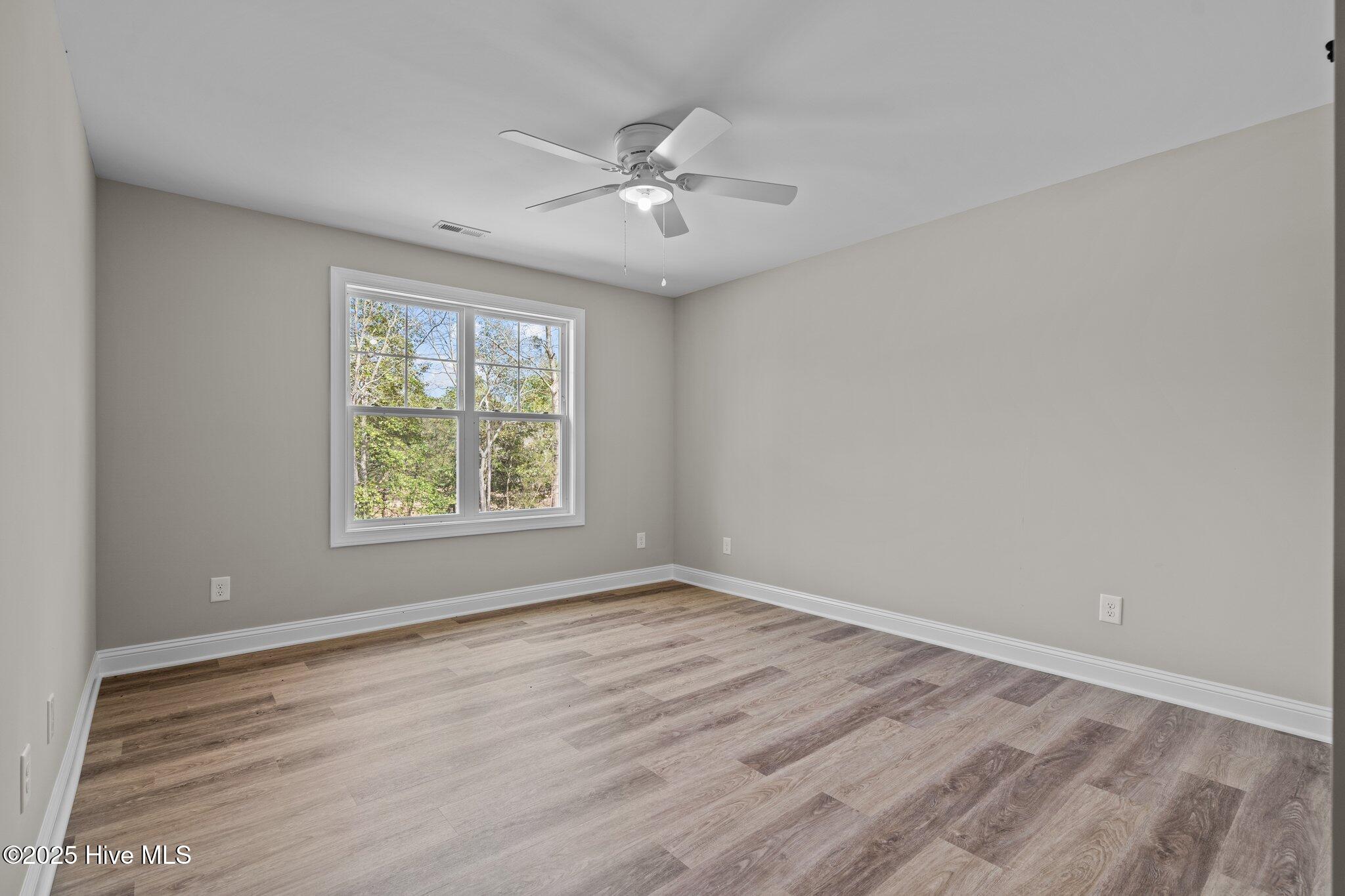 160 Cedar Lane Drive Property Photo 25