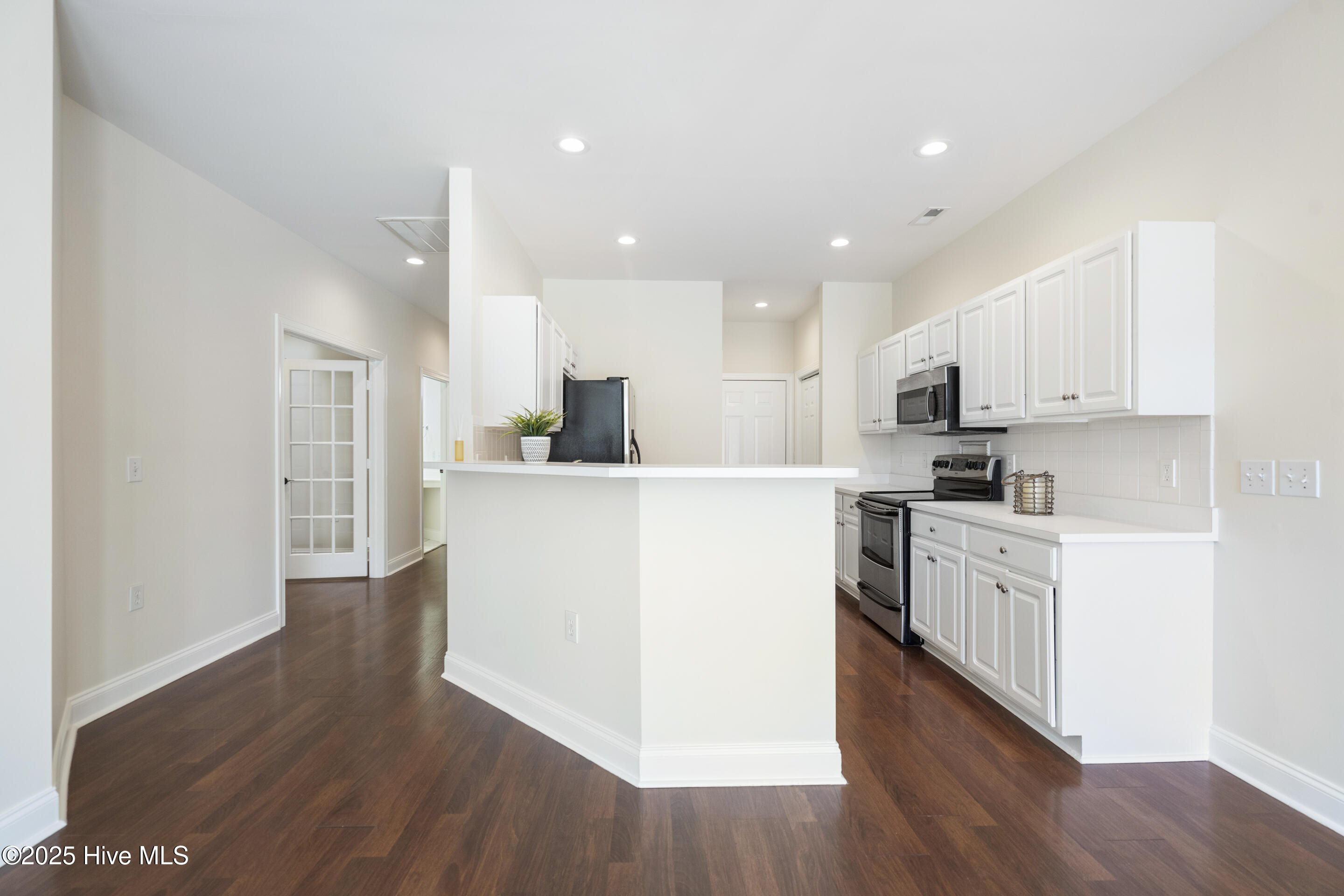 7738 Marymount Drive Property Photo 13
