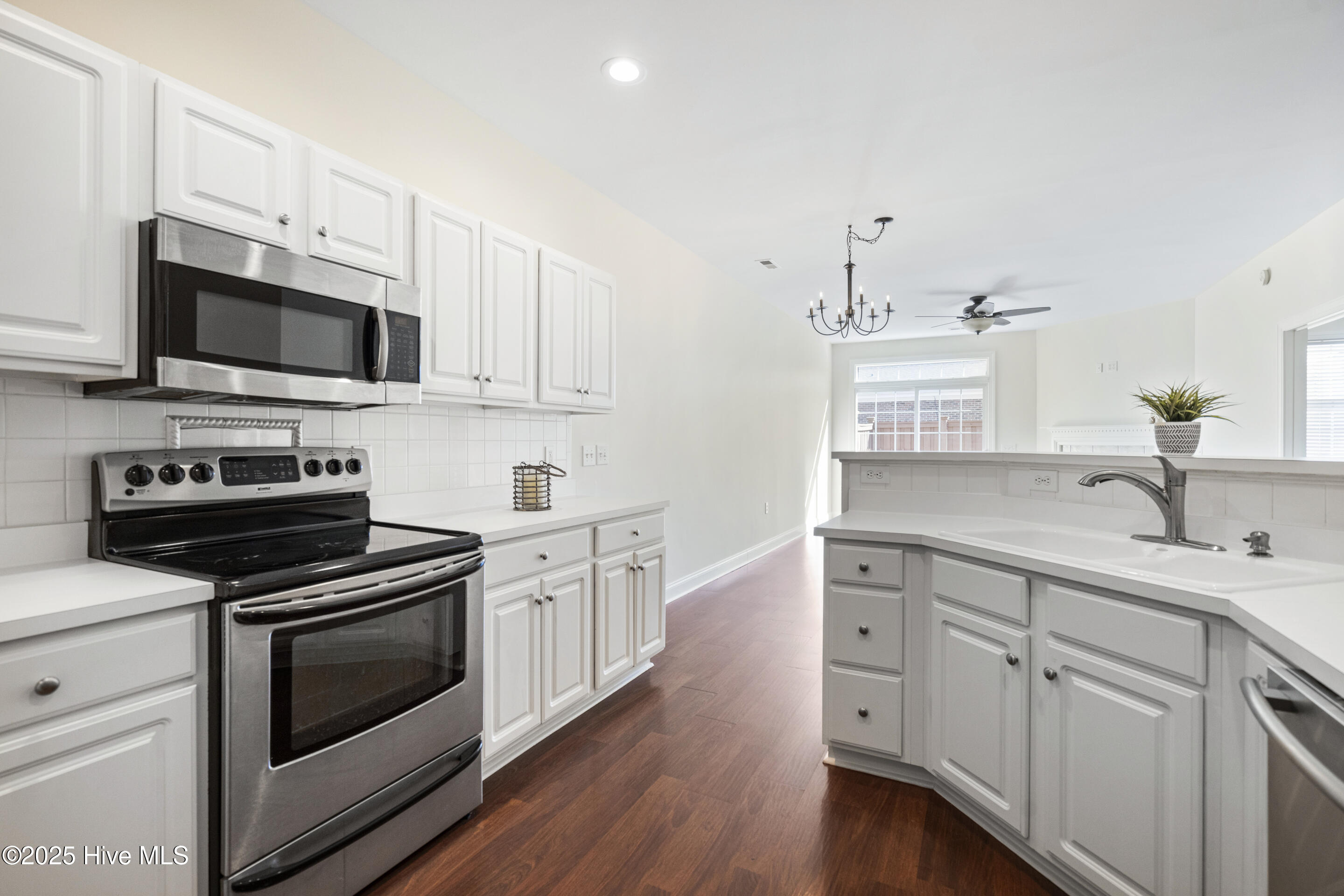 7738 Marymount Drive Property Photo 14