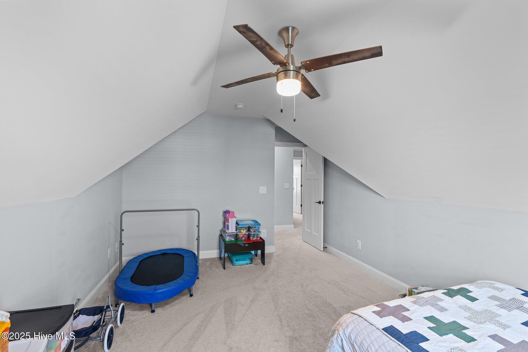 576 Norberry Drive Property Photo 32