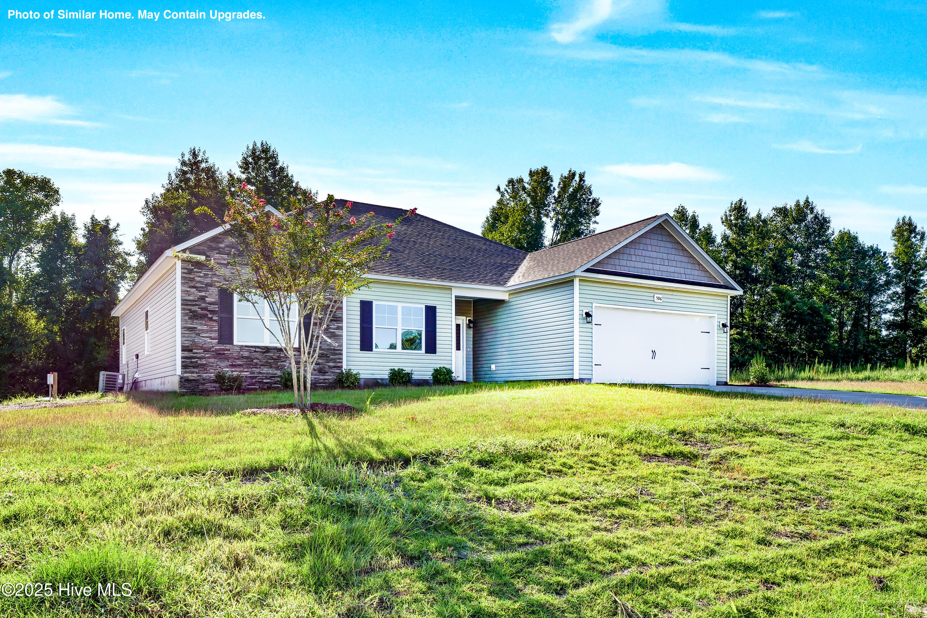 325 Cotton Hill Place Property Photo