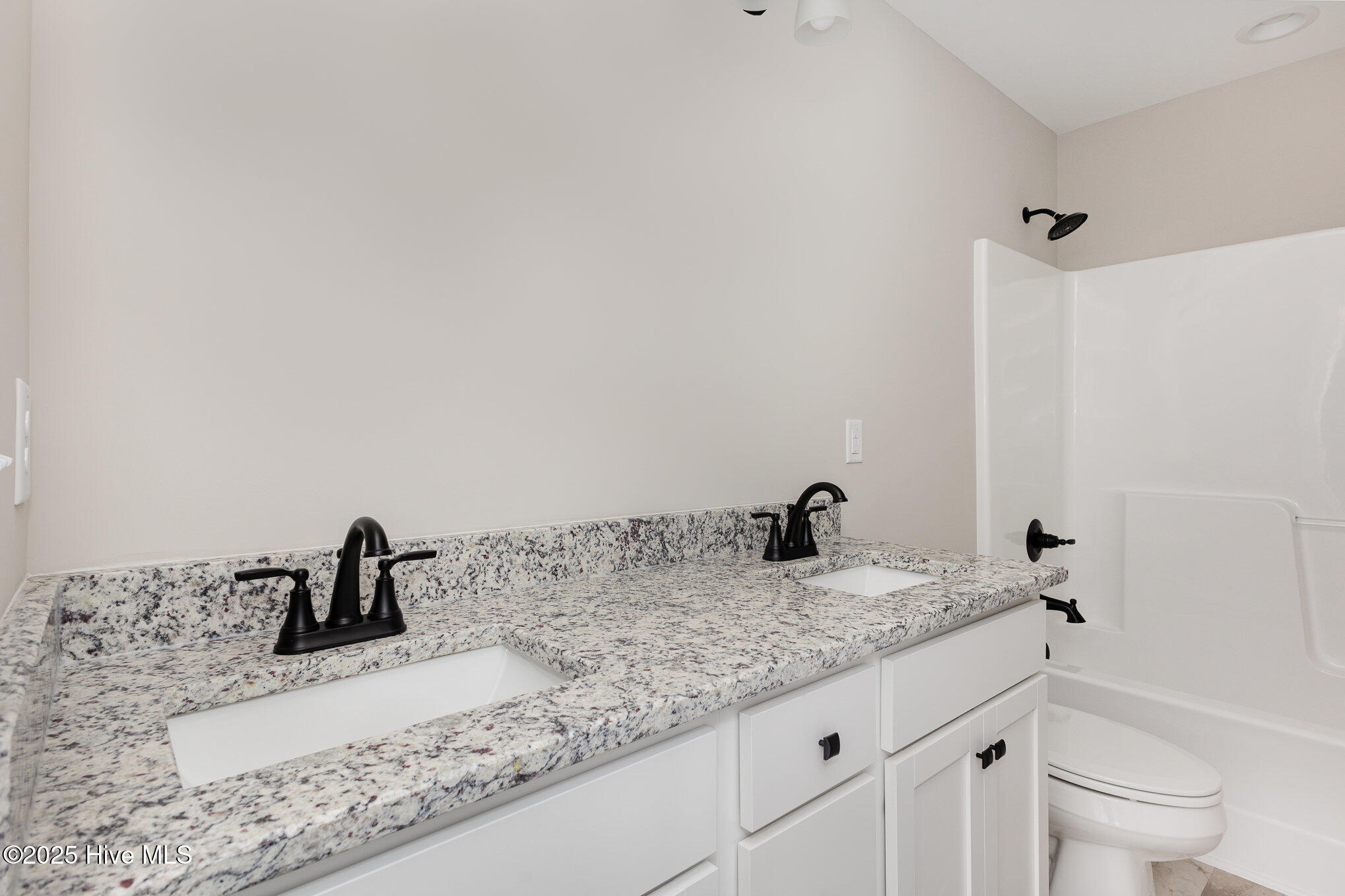 305 E Pope Avenue Property Photo 16