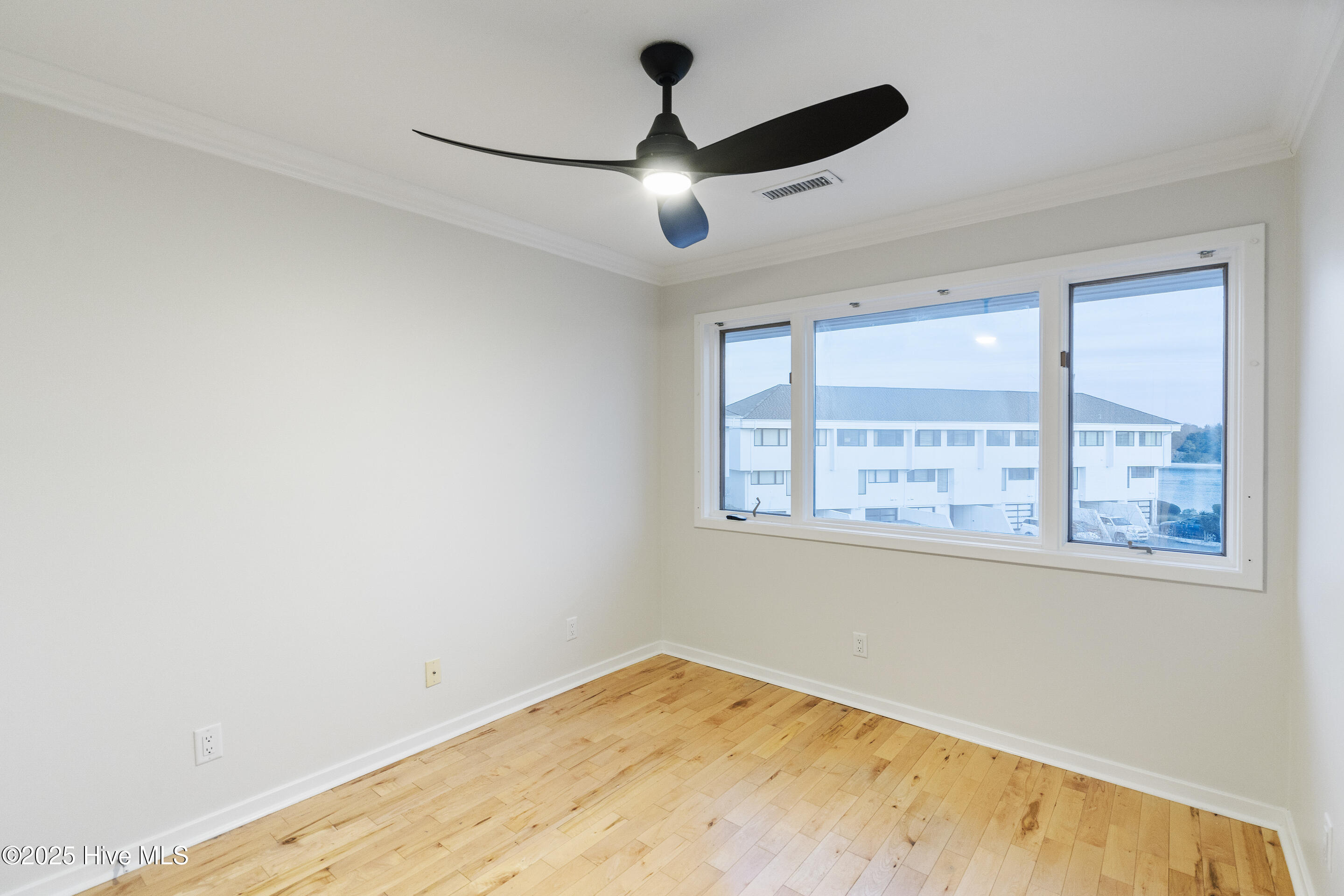 5431 Marina Club Drive Property Photo 28