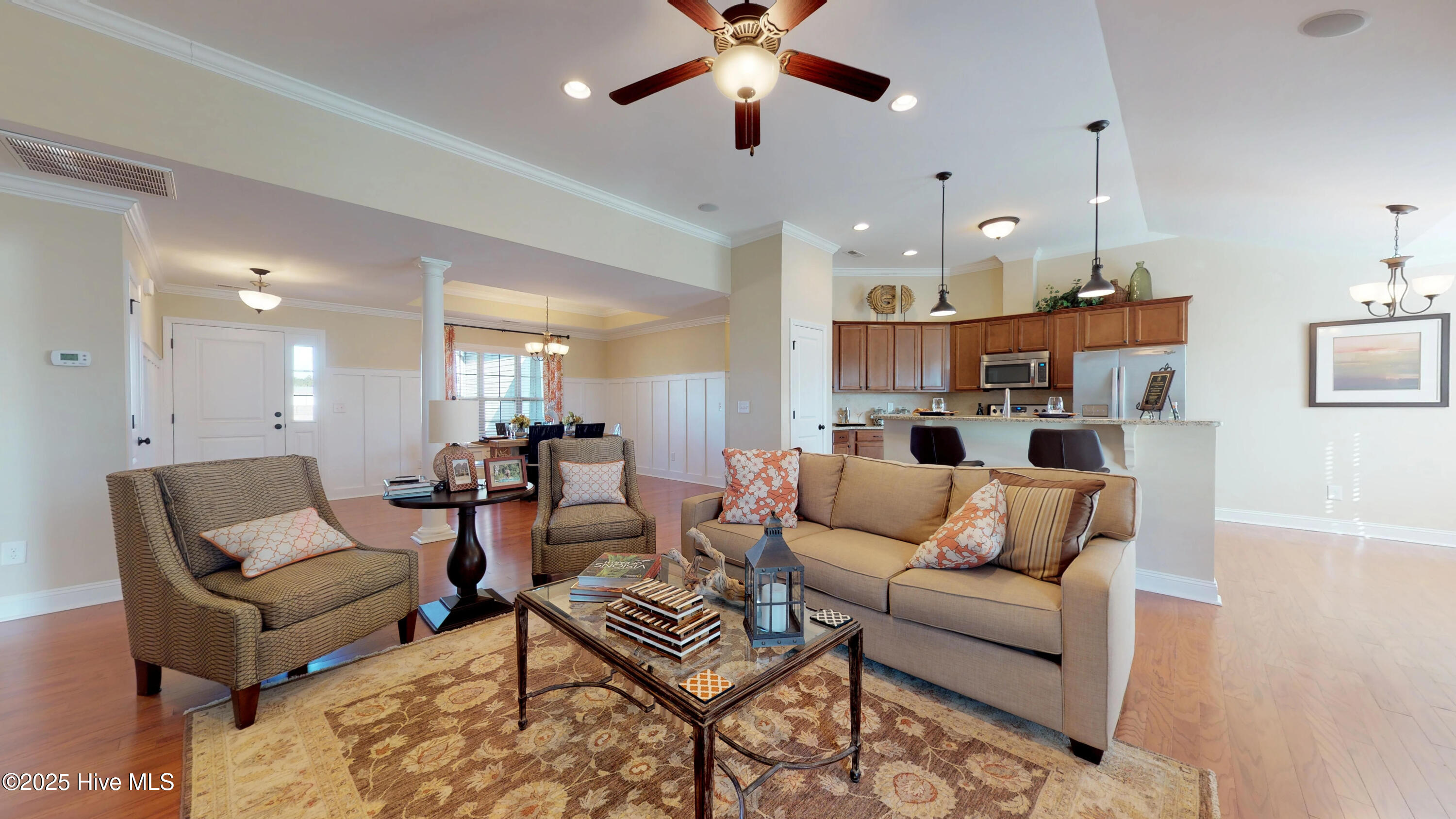 308 Oleander Drive Property Photo 10
