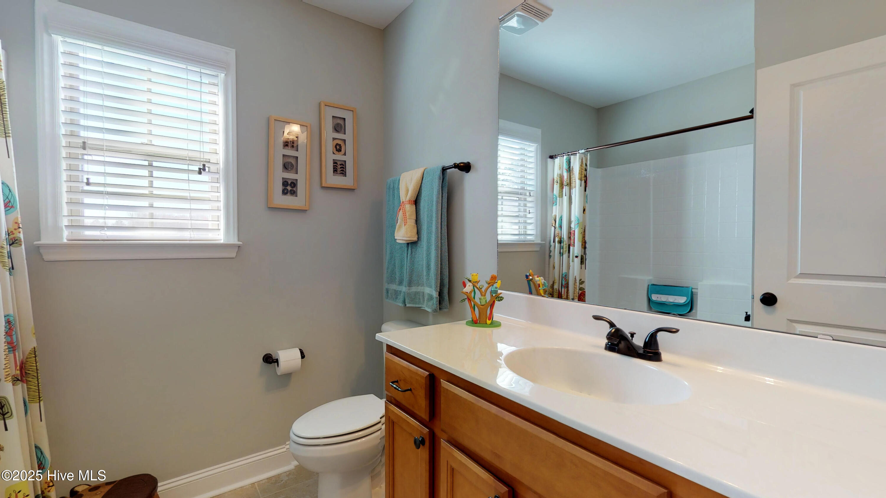 308 Oleander Drive Property Photo 25