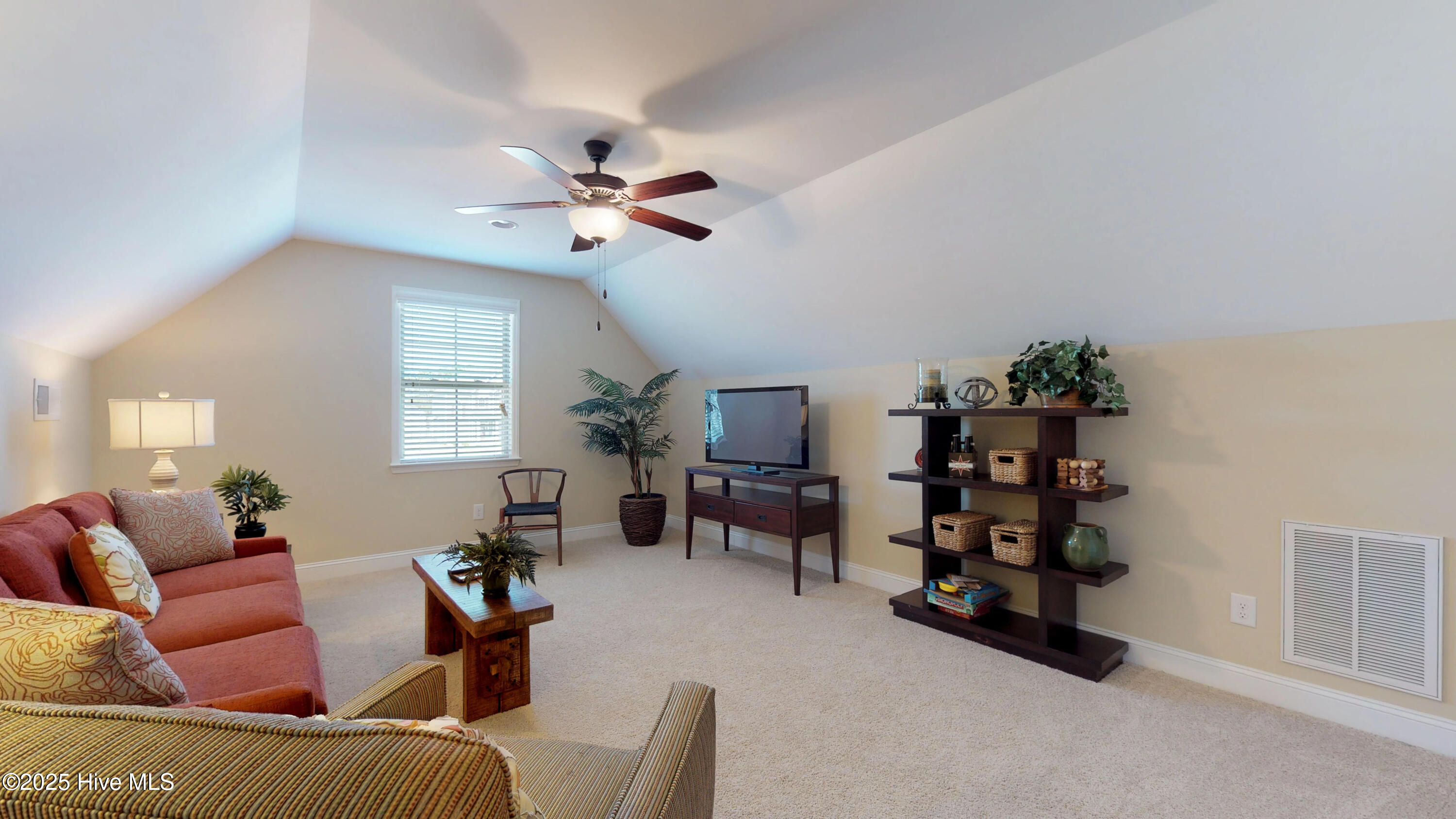 308 Oleander Drive Property Photo 38