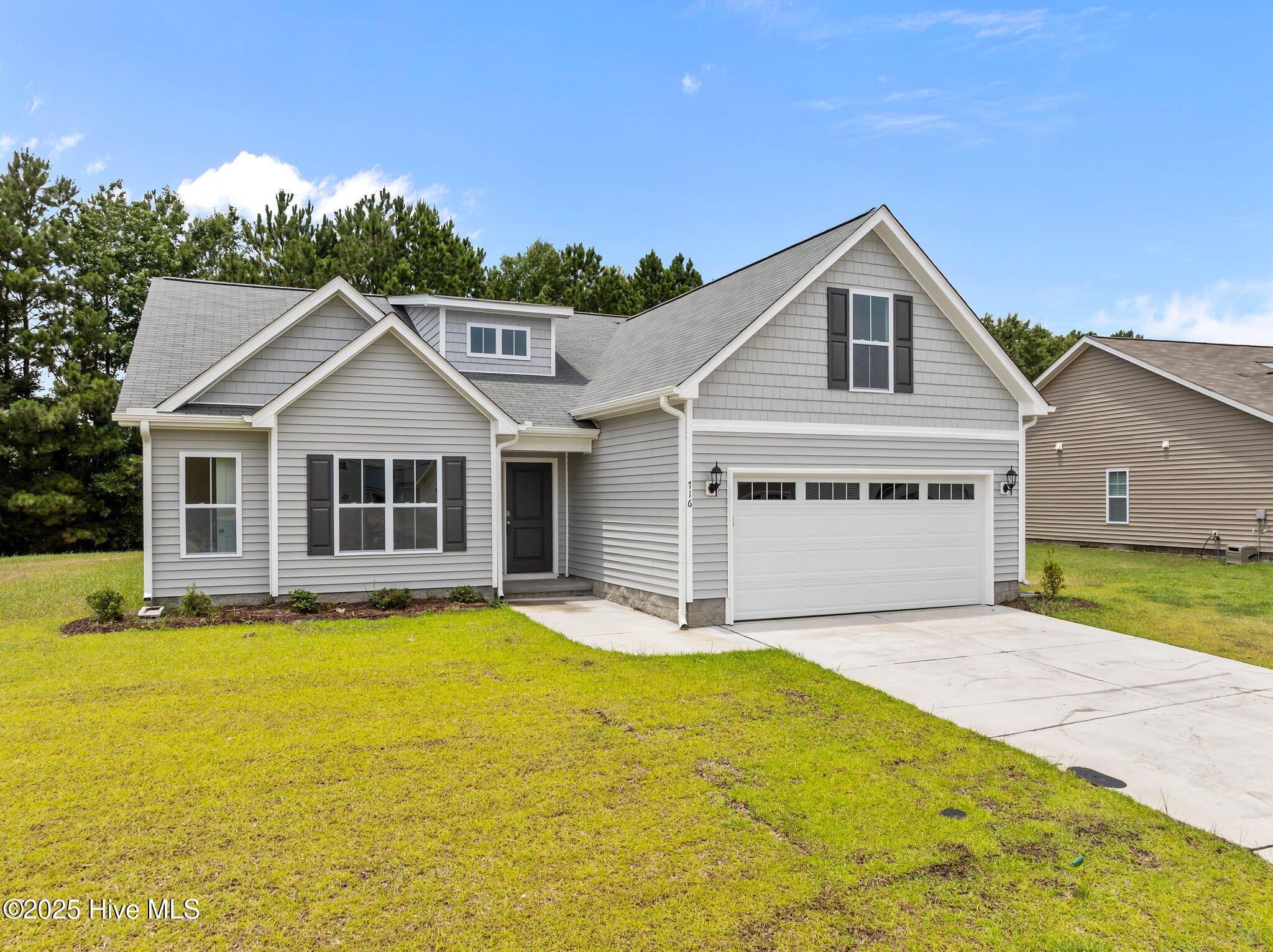 716 Peridot Court Property Photo 2