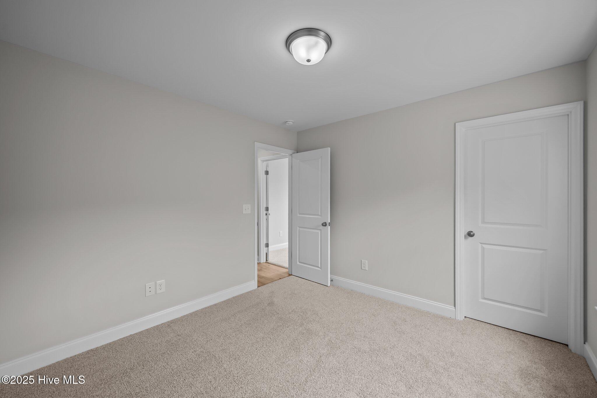 716 Peridot Court Property Photo 14