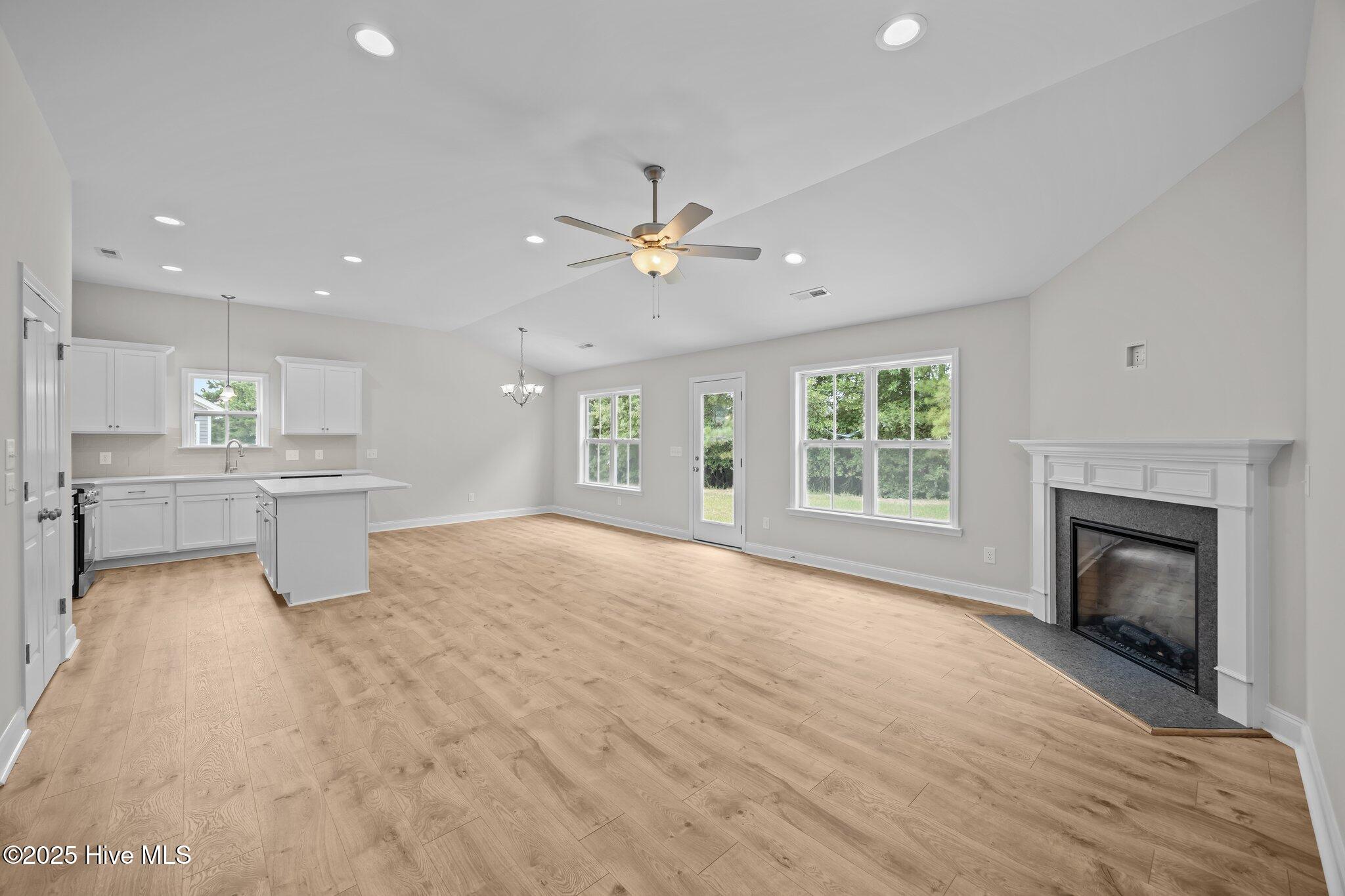716 Peridot Court Property Photo 16