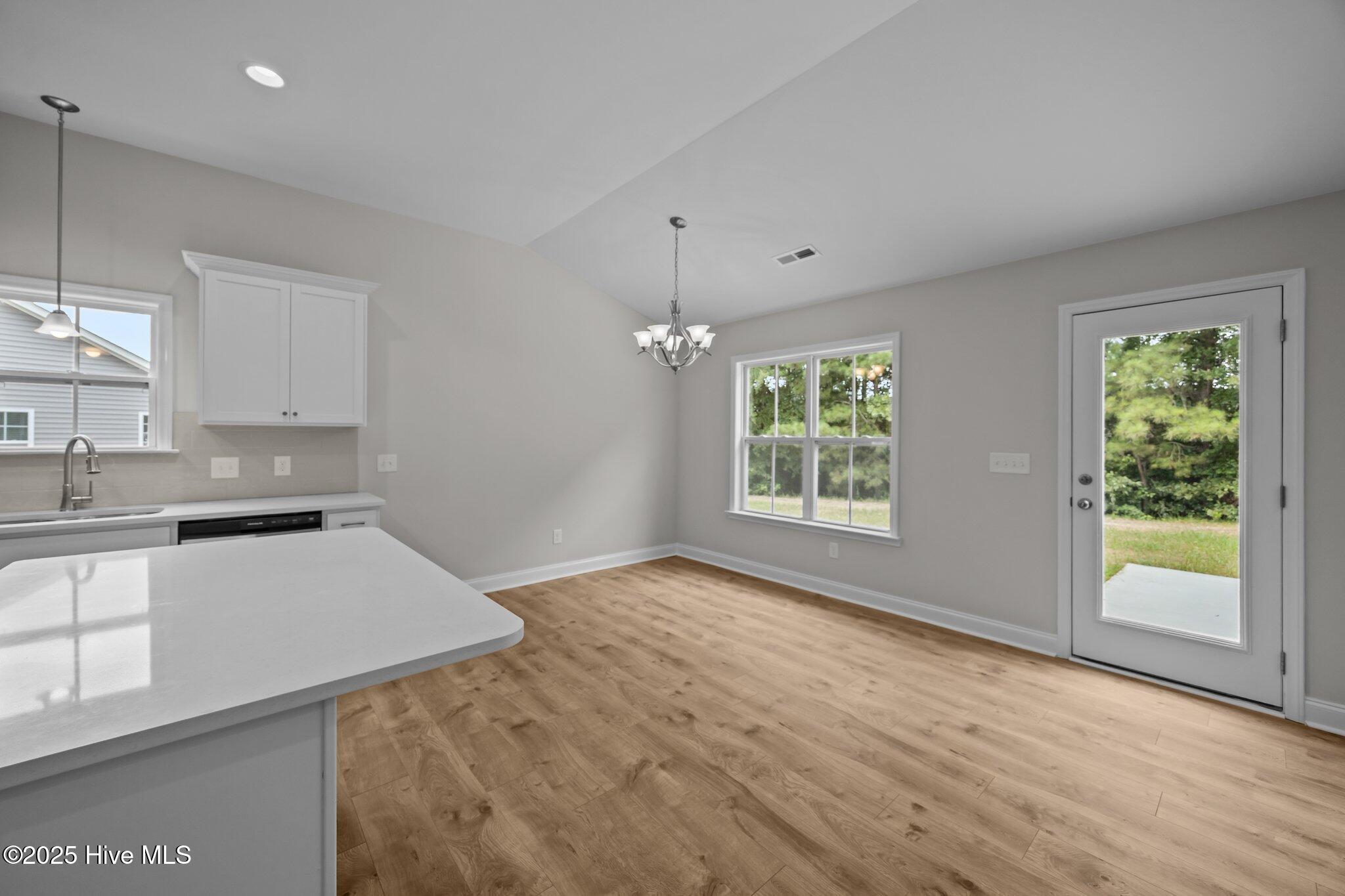 716 Peridot Court Property Photo 18