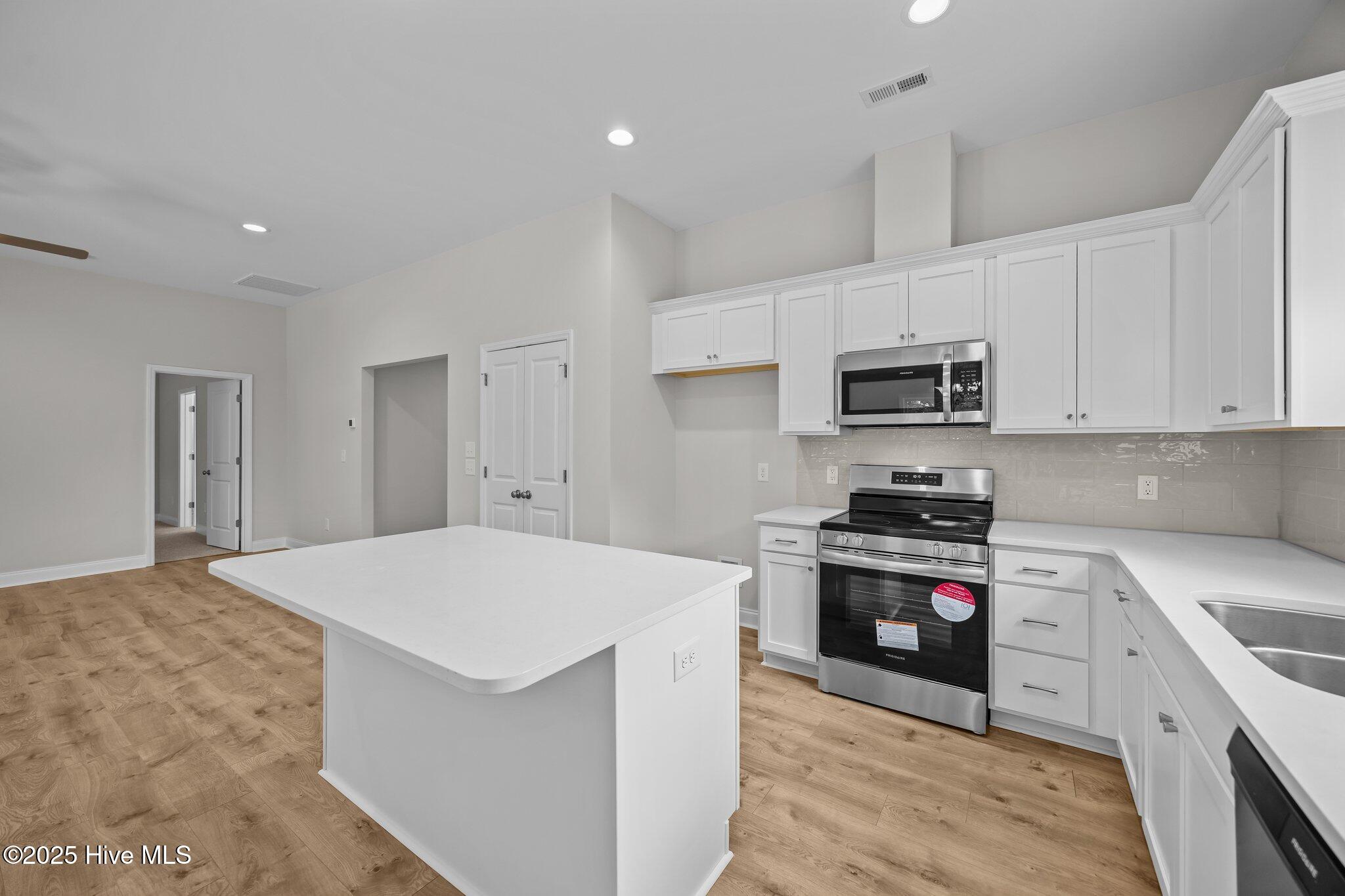 716 Peridot Court Property Photo 21