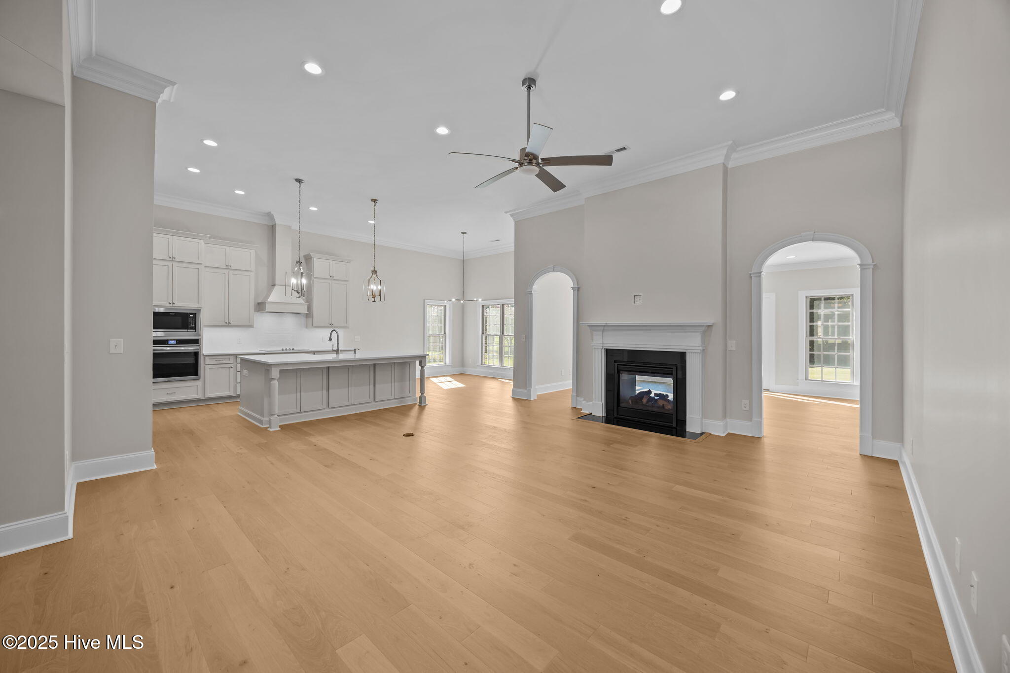 305 Jack Place Property Photo 5