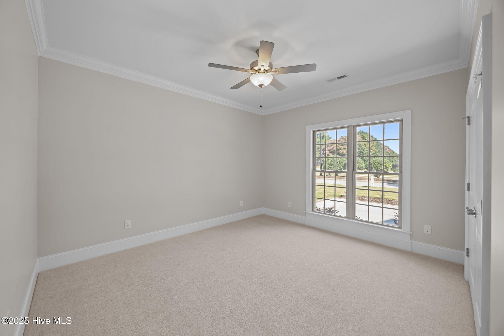 305 Jack Place Property Photo 24