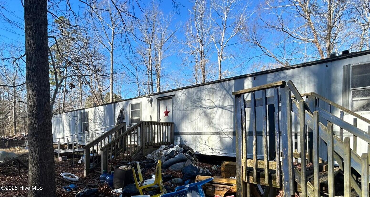 209 Carls Woods Drive Property Photo 3