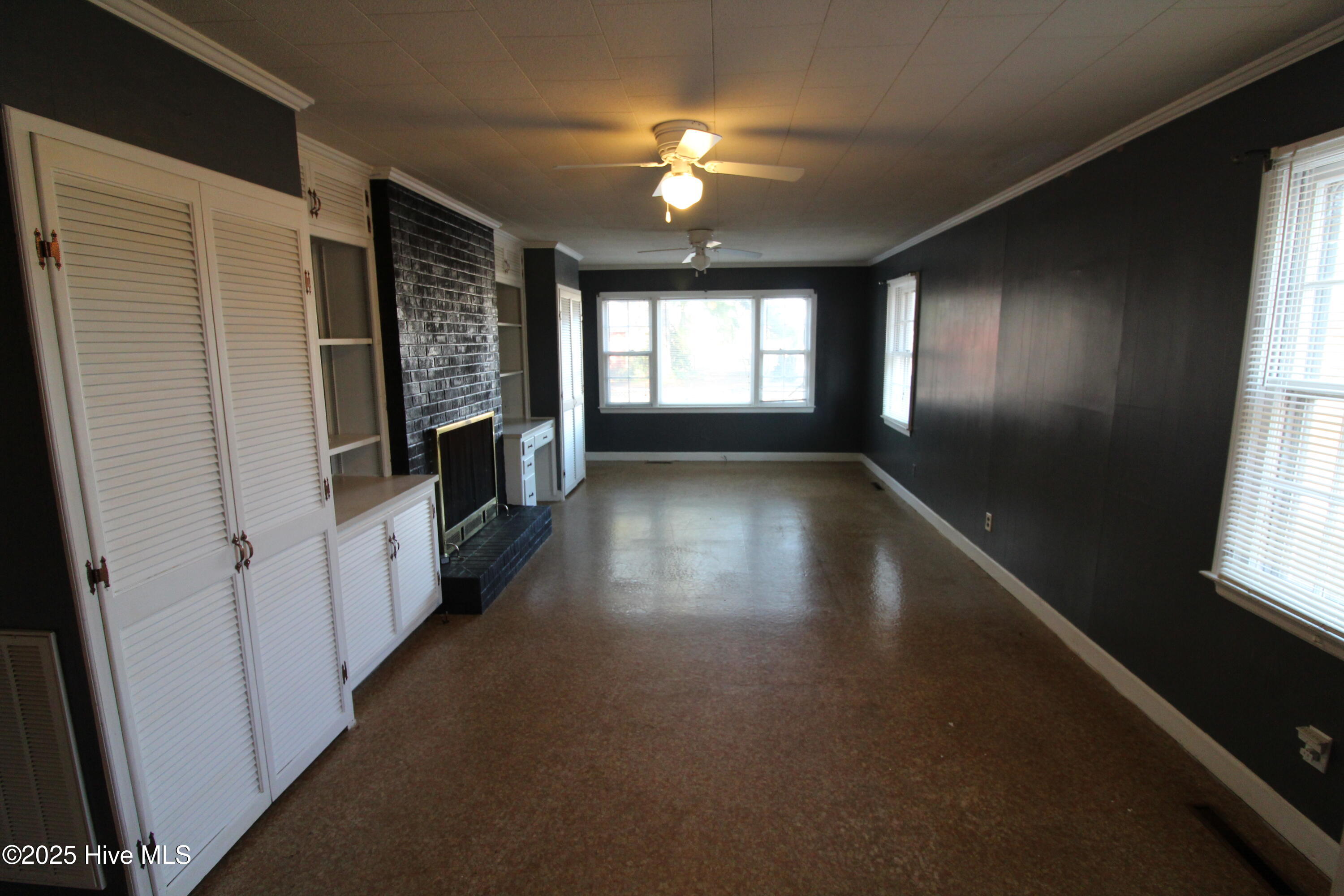 209 Barnes Street Property Photo 4