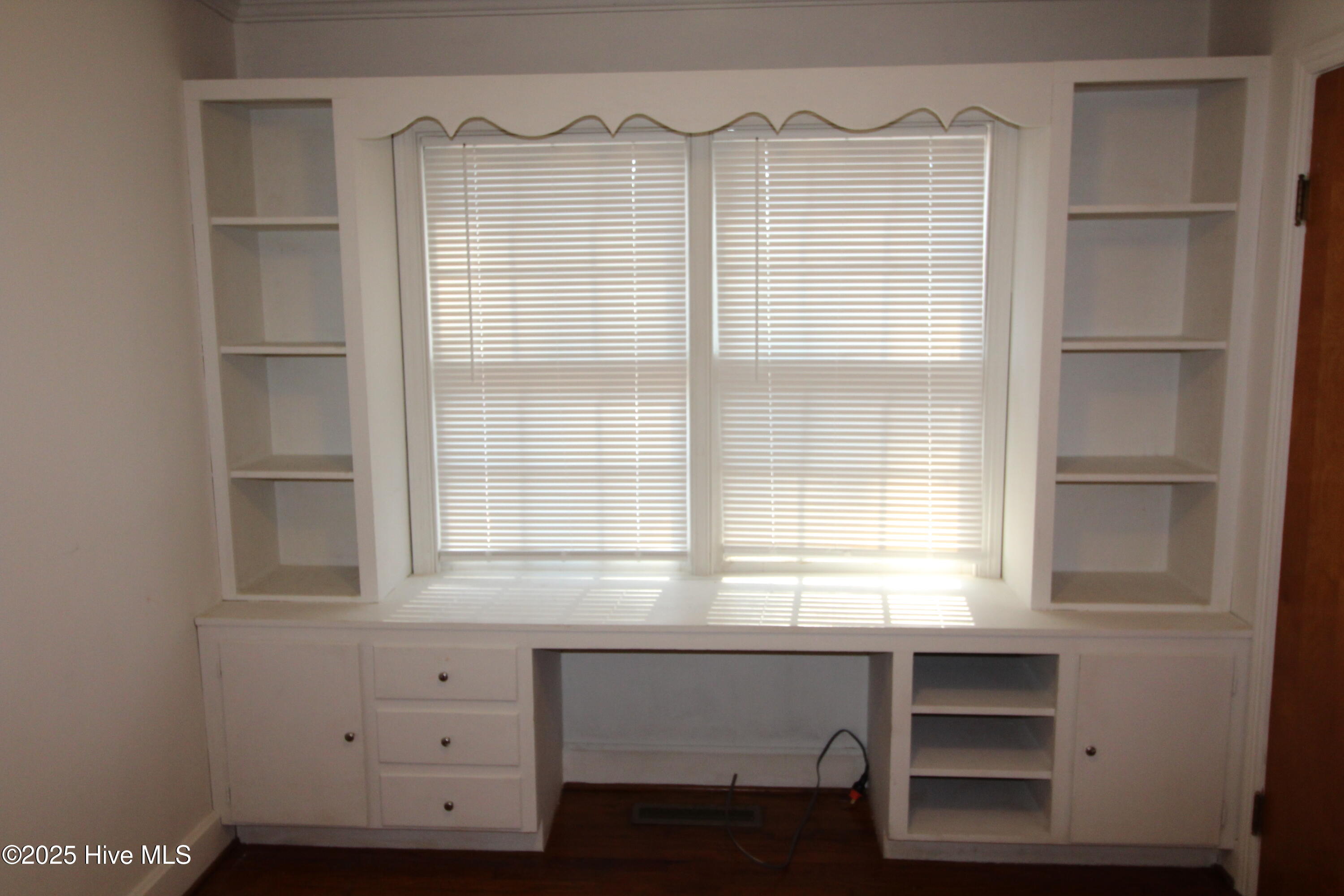 209 Barnes Street Property Photo 13