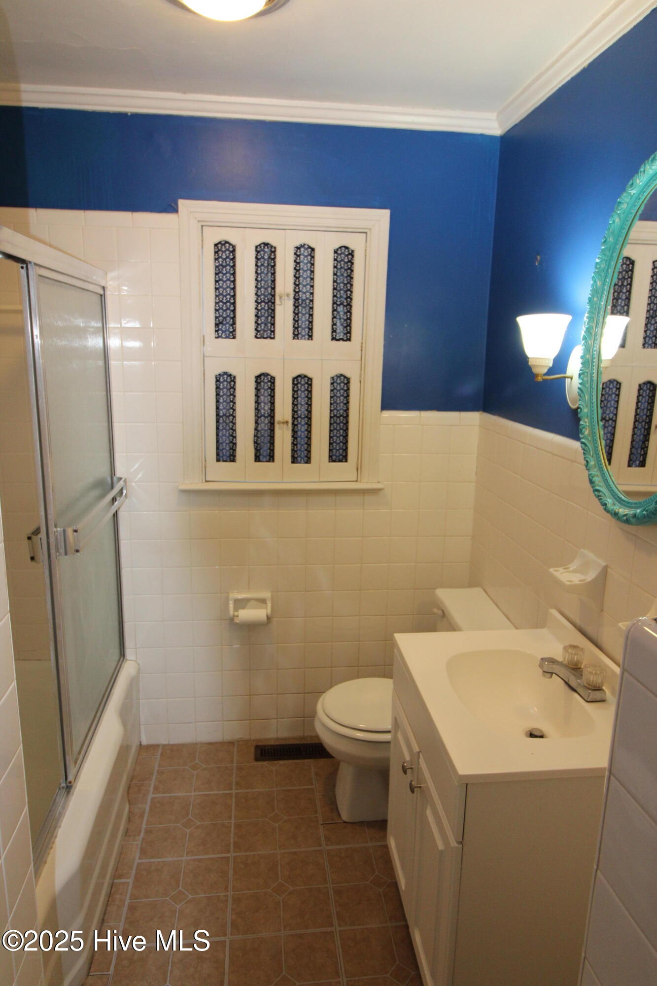 209 Barnes Street Property Photo 16